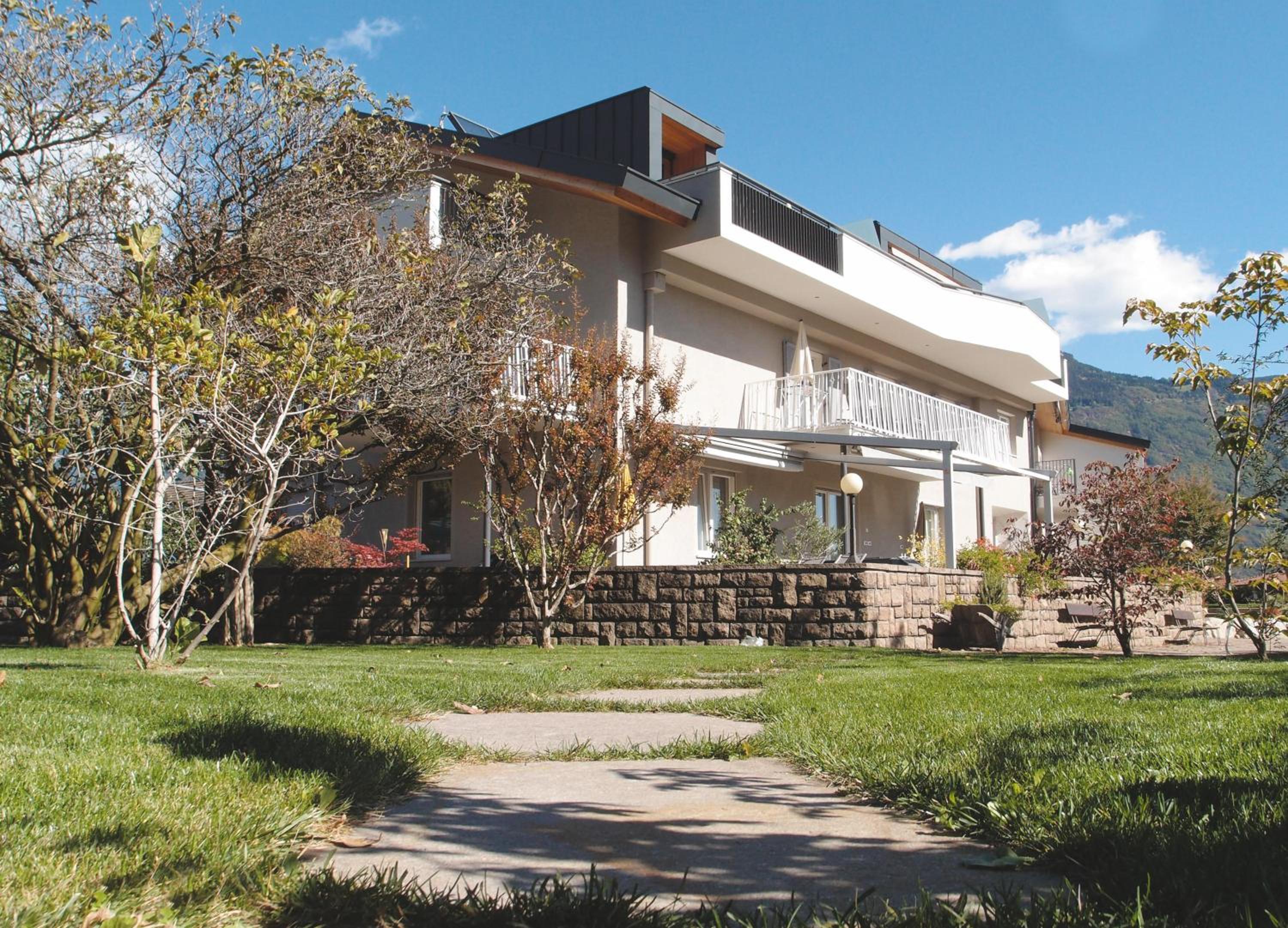 Photo 25