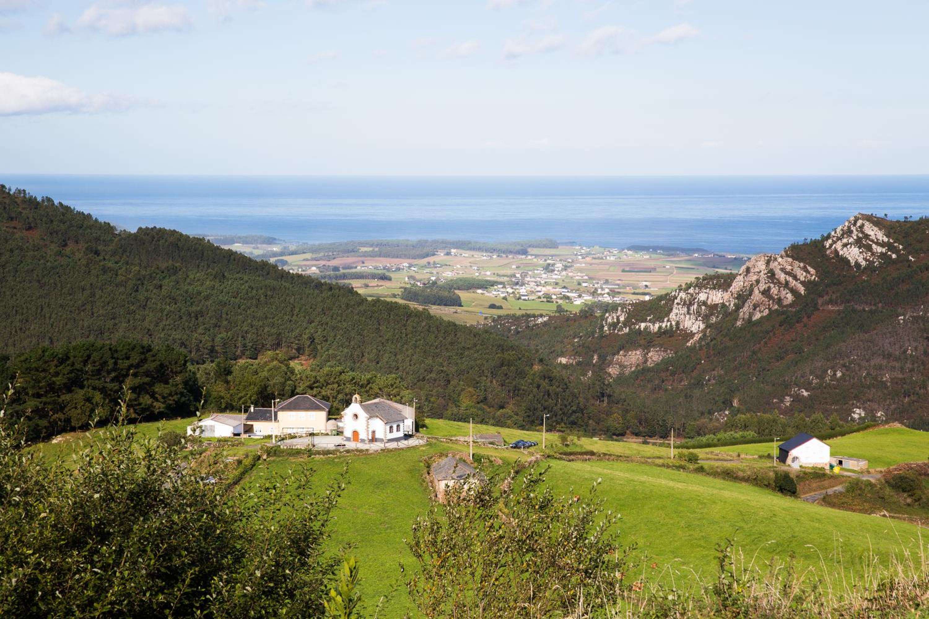 El Vallín de Alba view 5