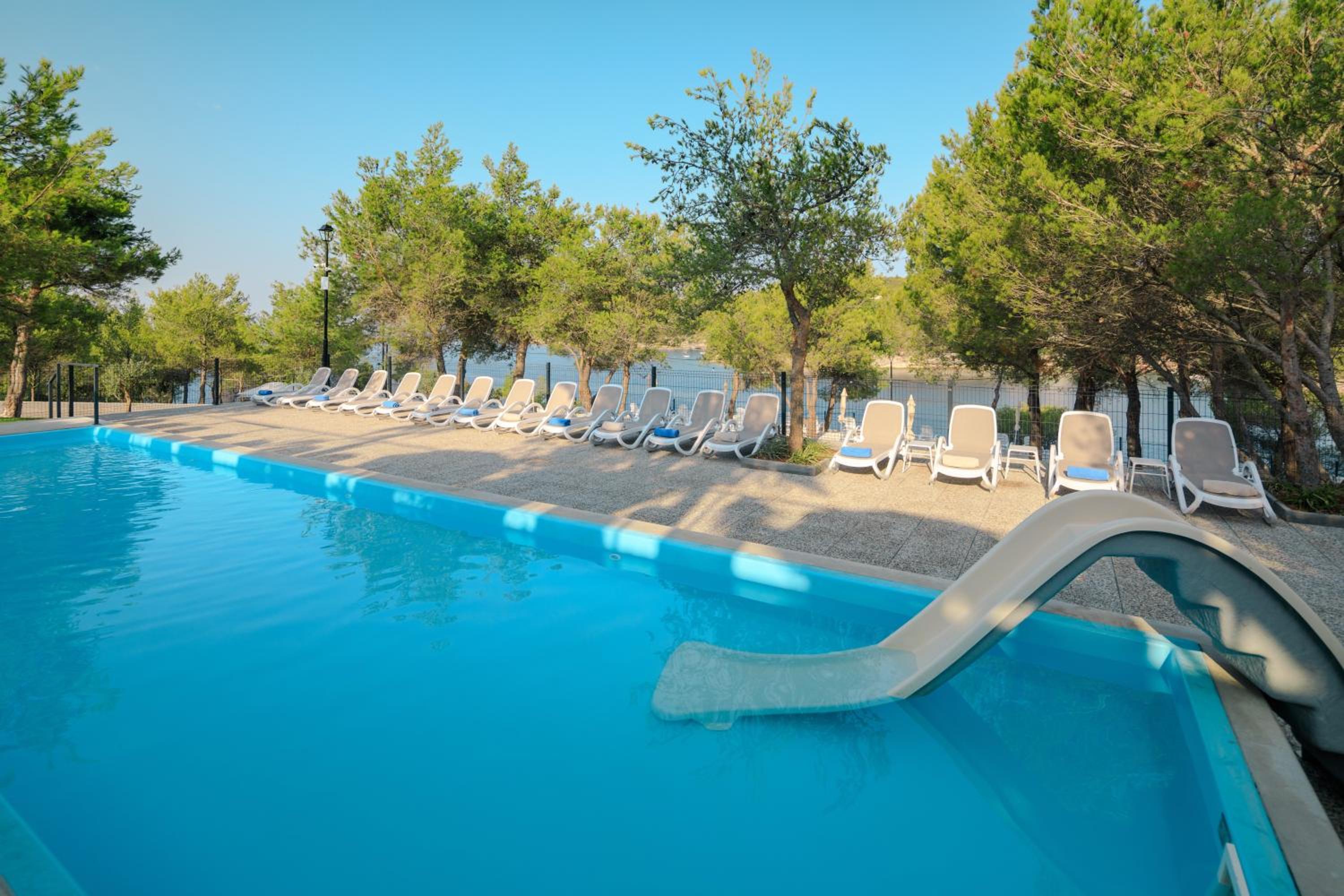 Gava Waterman Milna Resort – All Inclusive