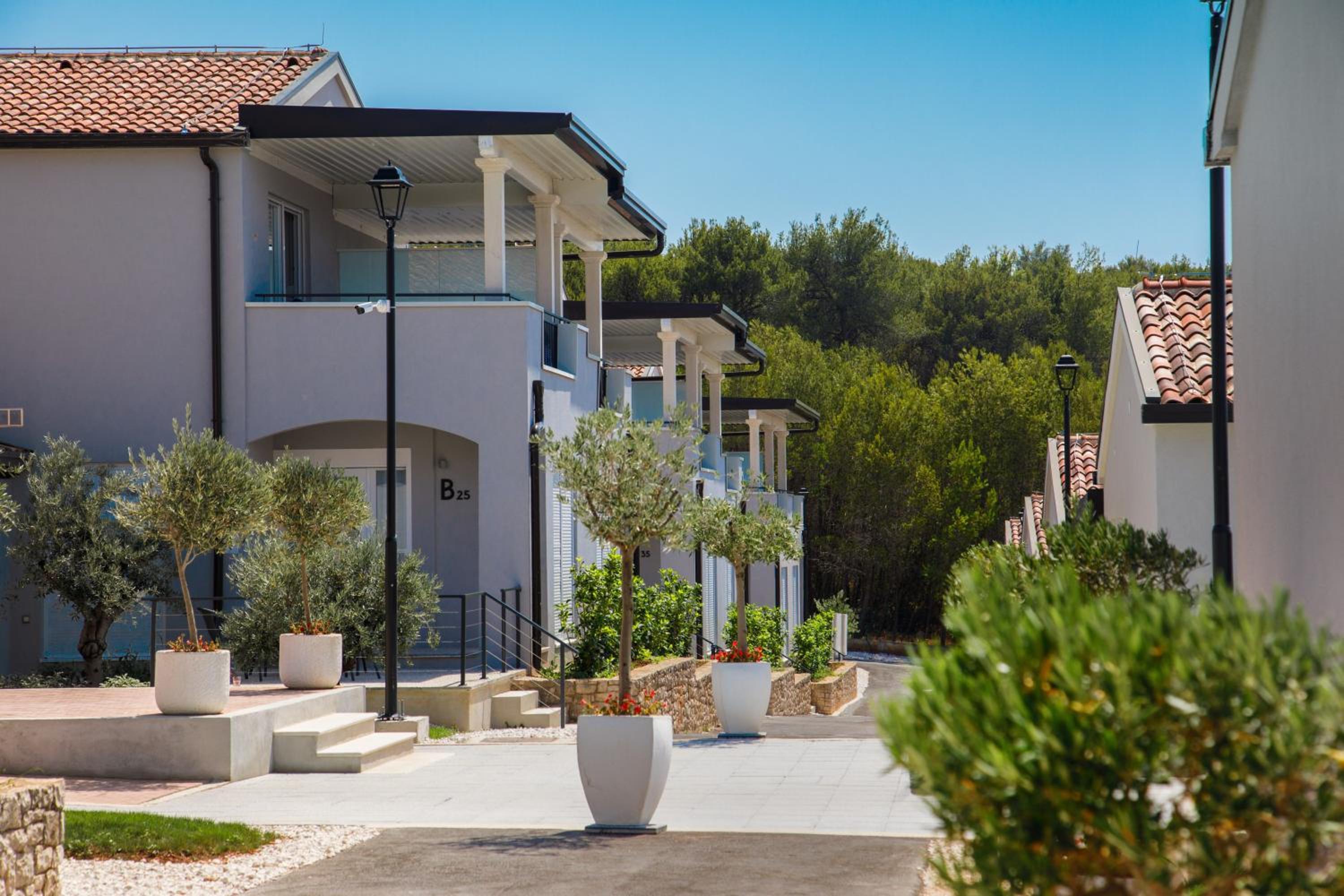 Gava Waterman Milna Resort – All Inclusive