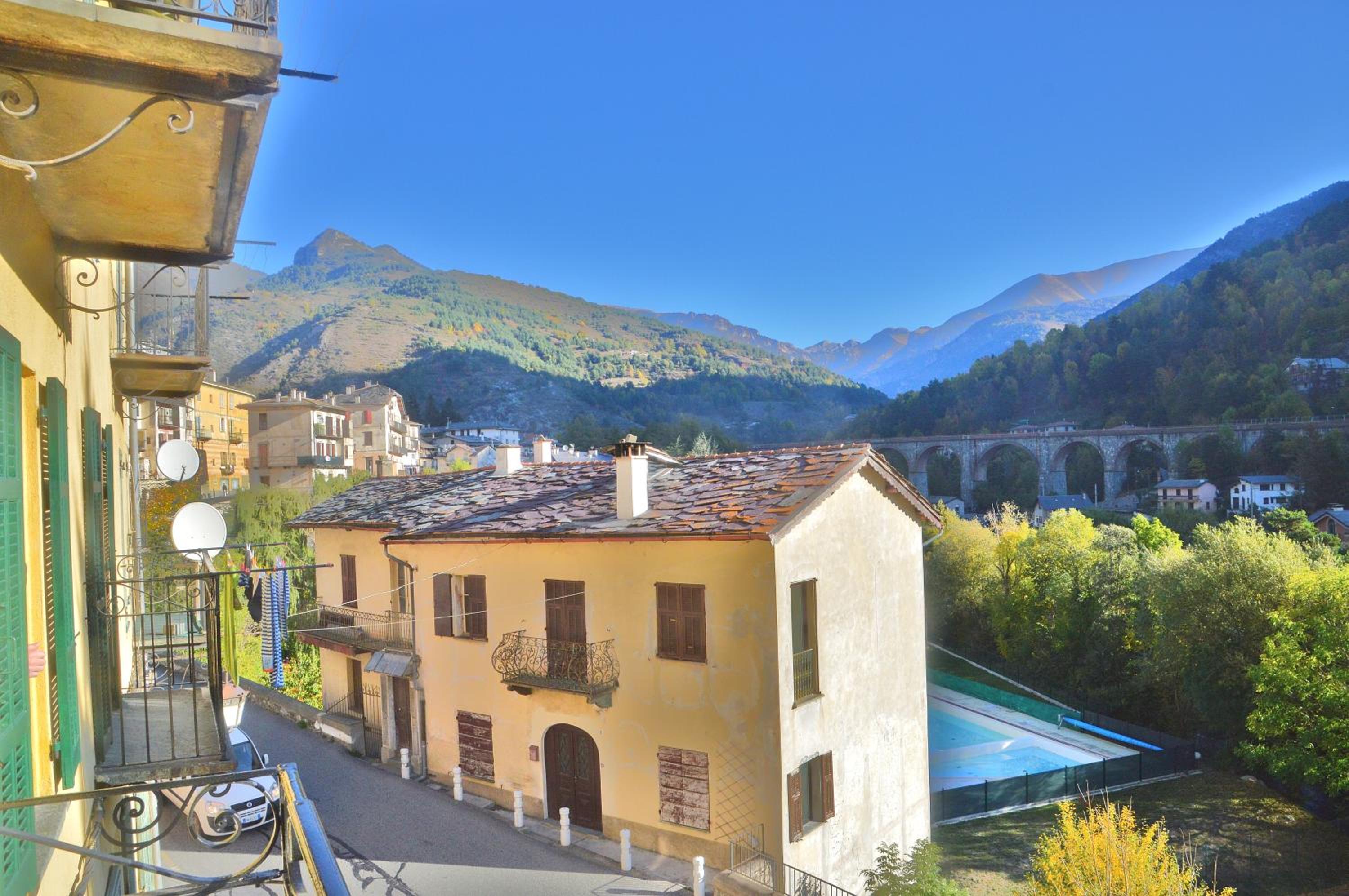Location Pierre view 4