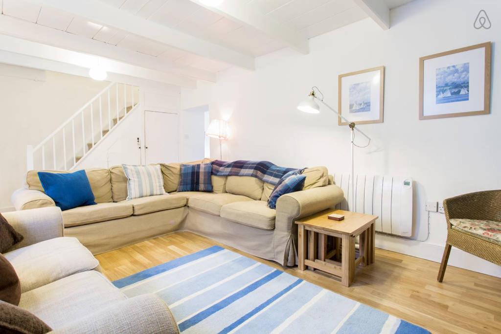 Fisherman's Cottage view 4
