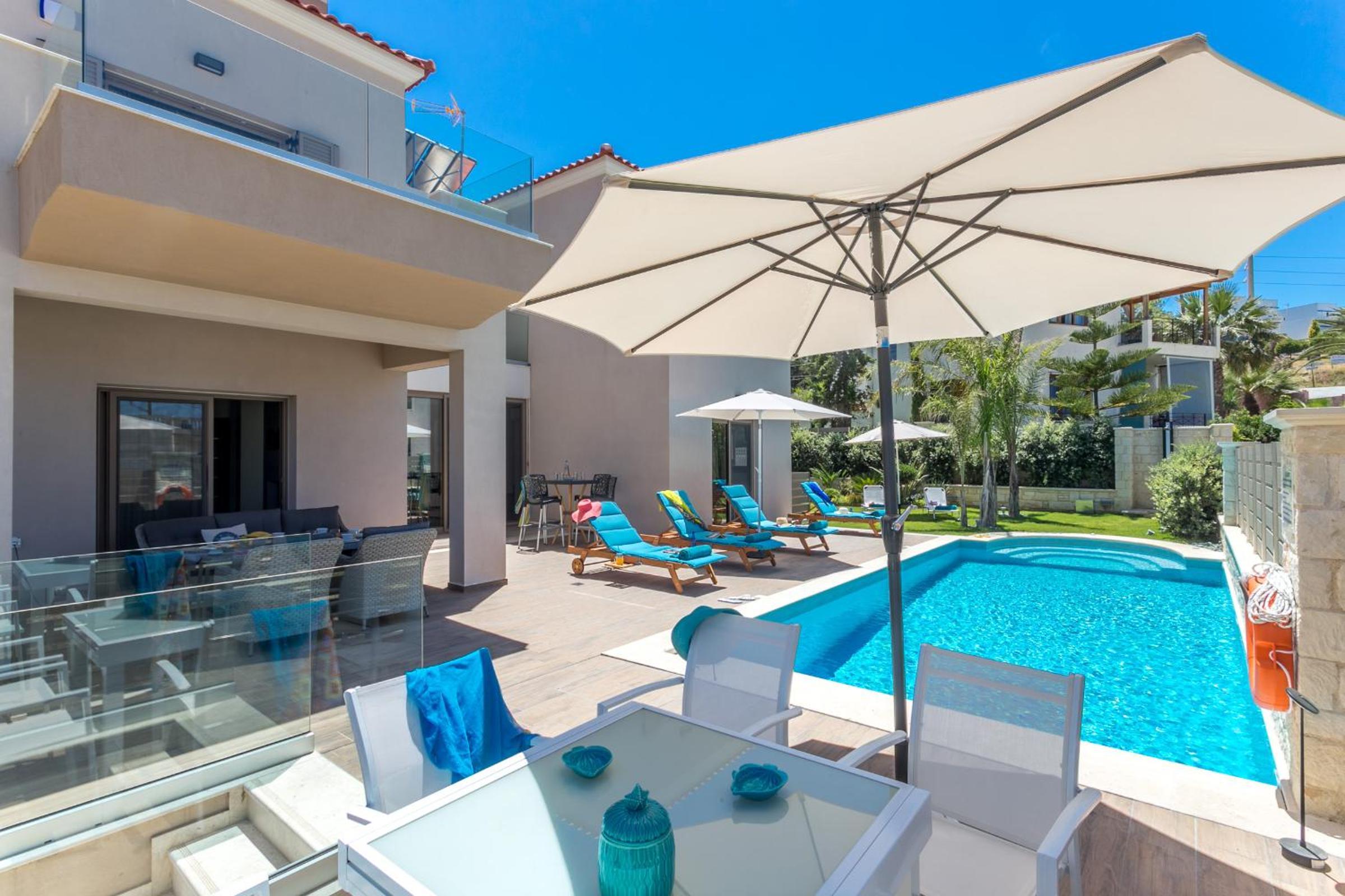 SUPERIOR VILLA MARINA MARE Sauna - Hammam - Pool - 250m from Beach