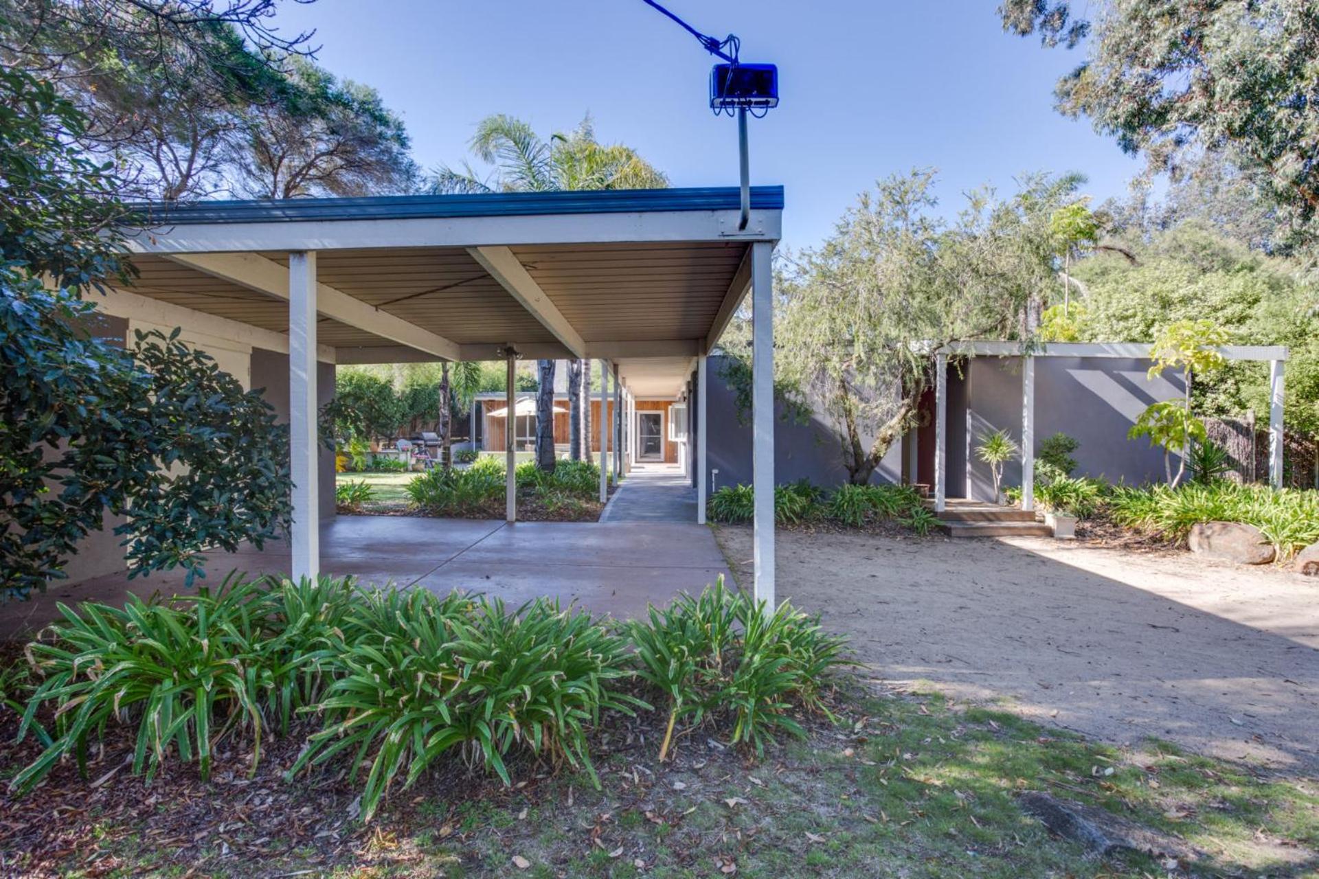 Portsea Place