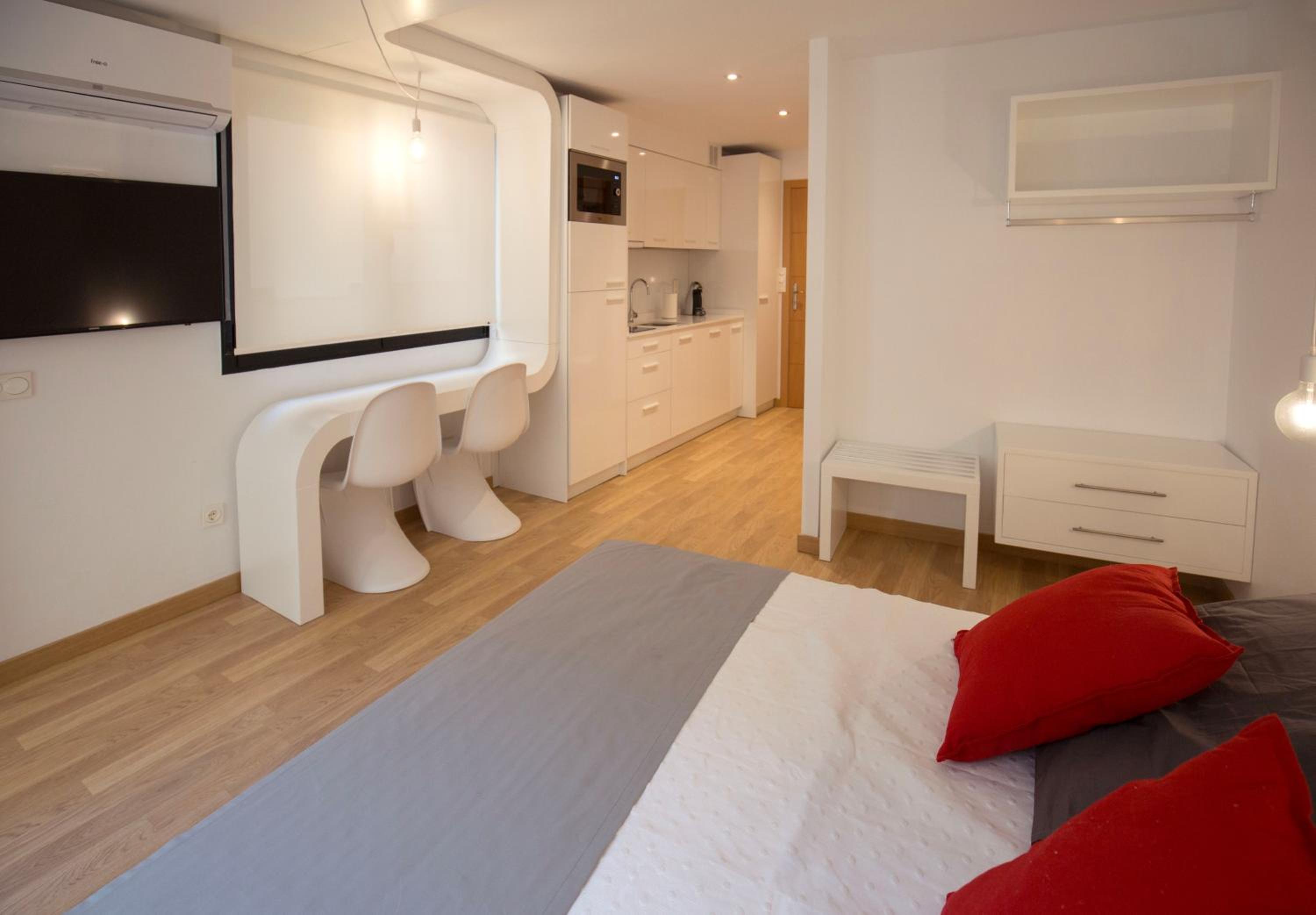 Apartamentos Ele San Justo Plaza