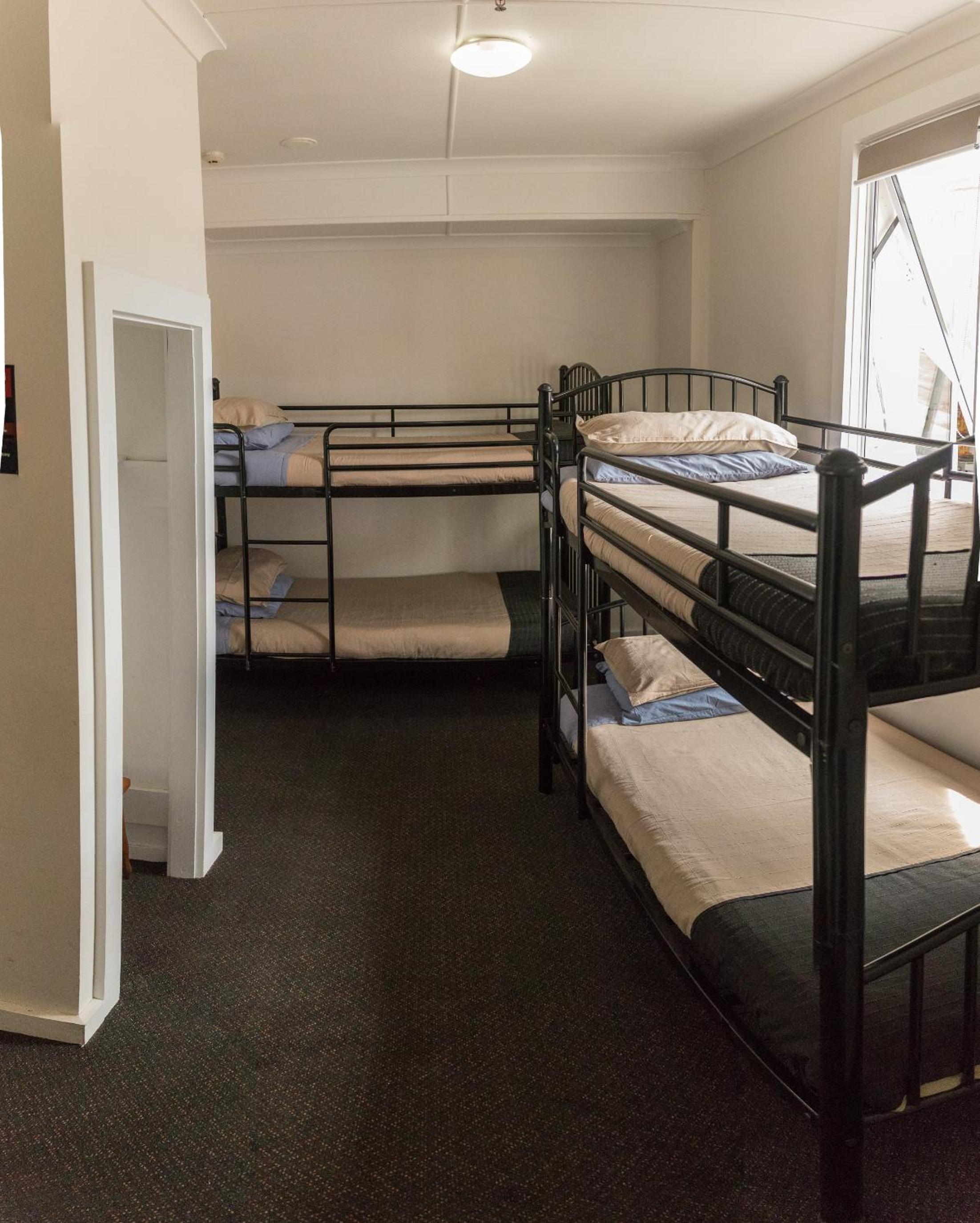 Downtown Backpackers & Accommodation