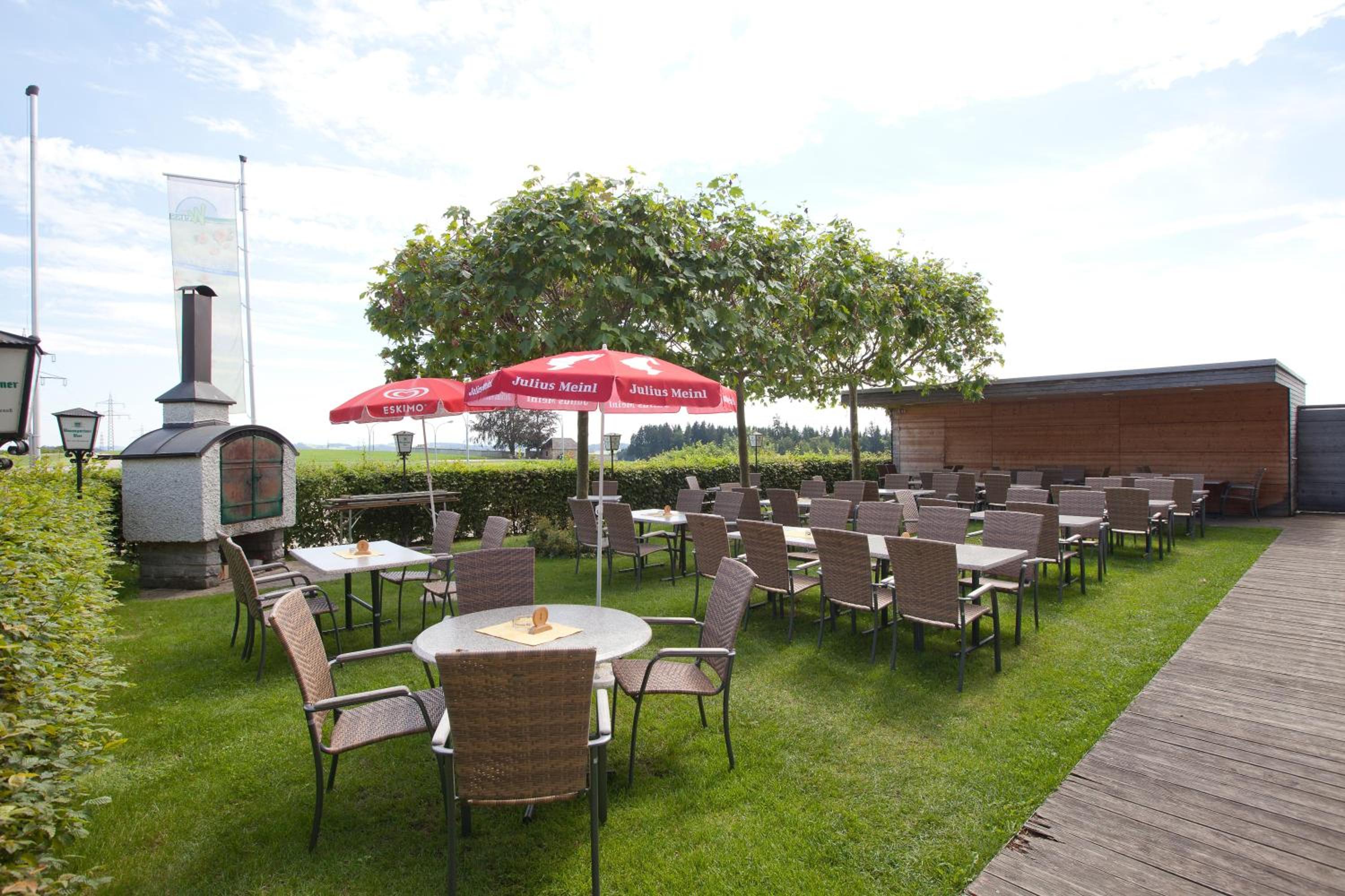 Hotel Weiss S