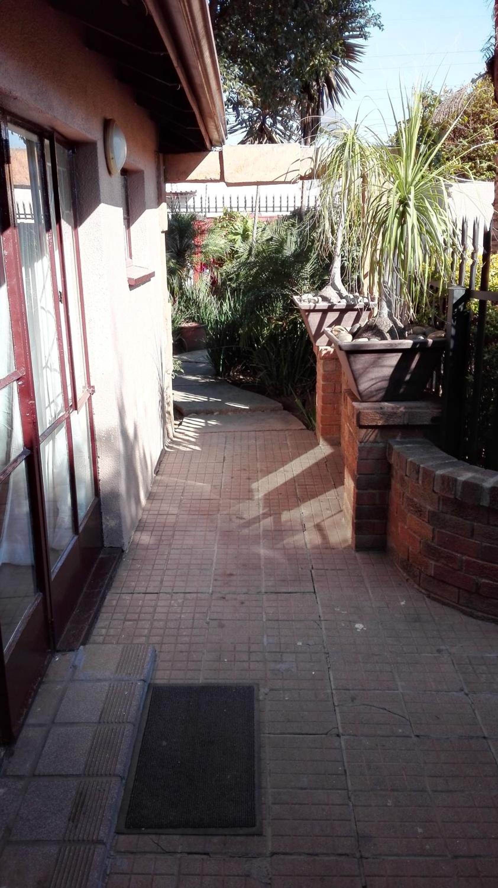 House on Morninghill