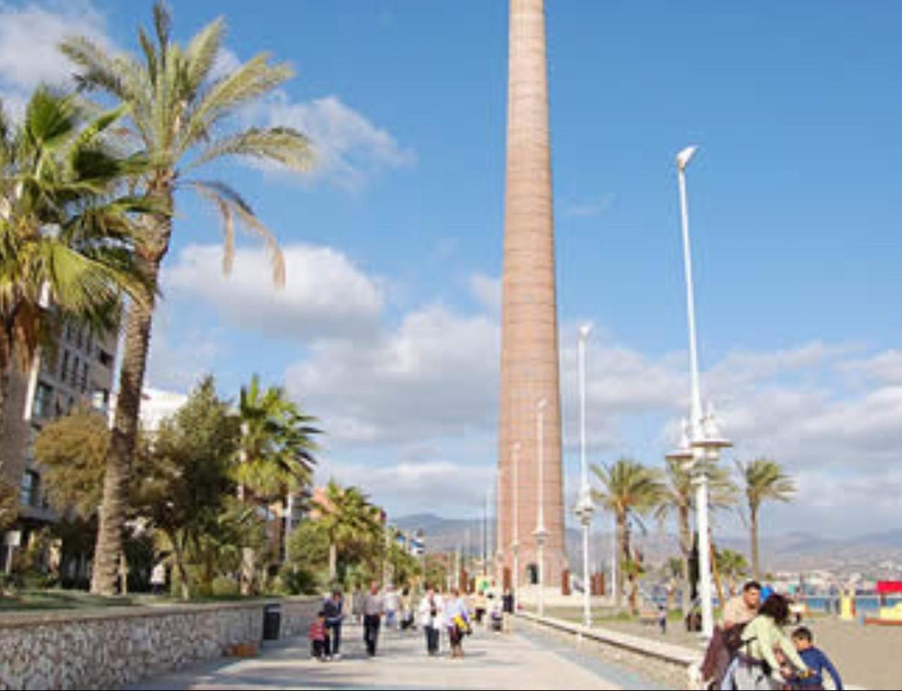 IDEAL PARA FERIA MALAGA! Piso Vacaciones en familia o amigos