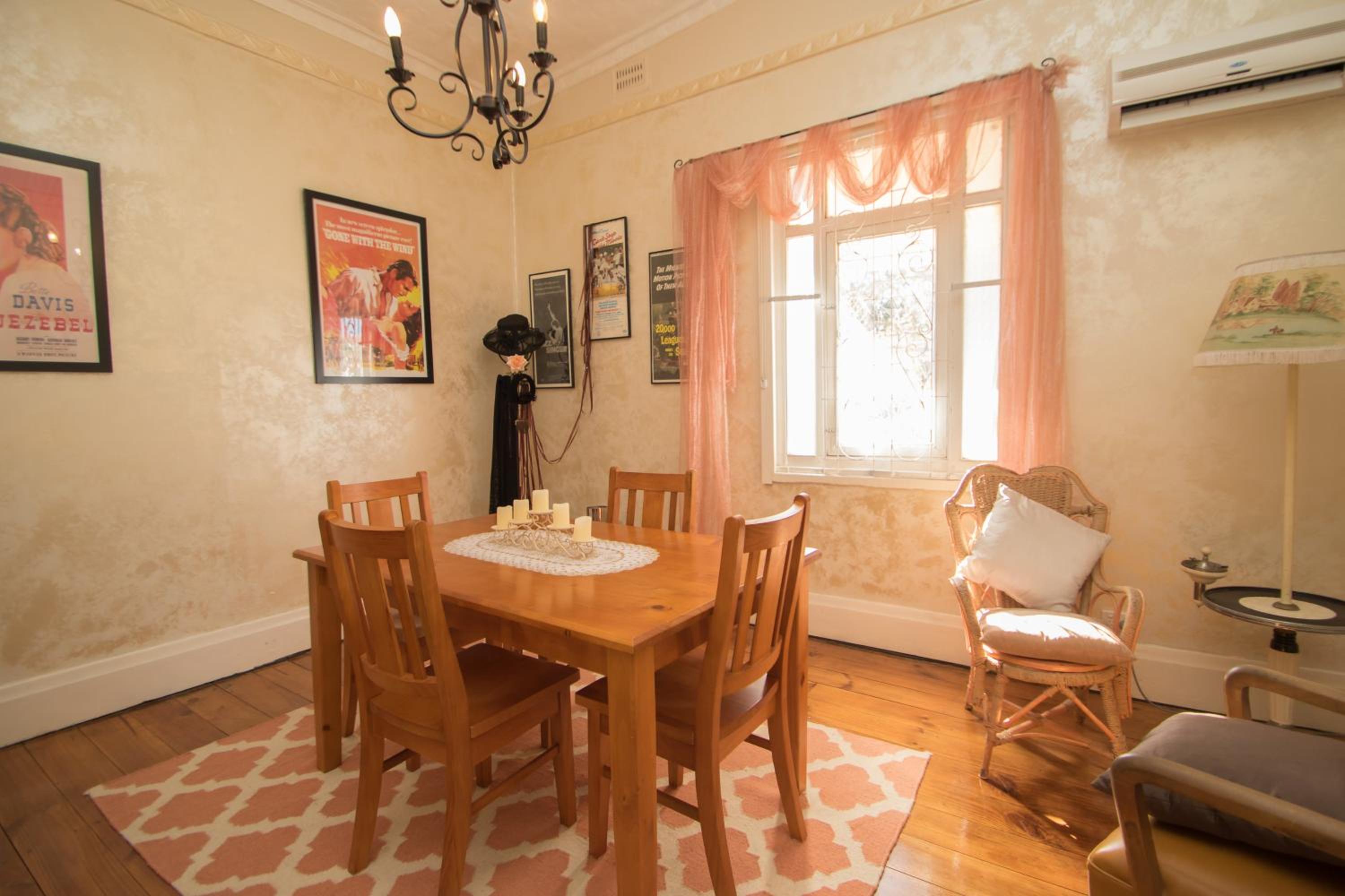 Ella's Place