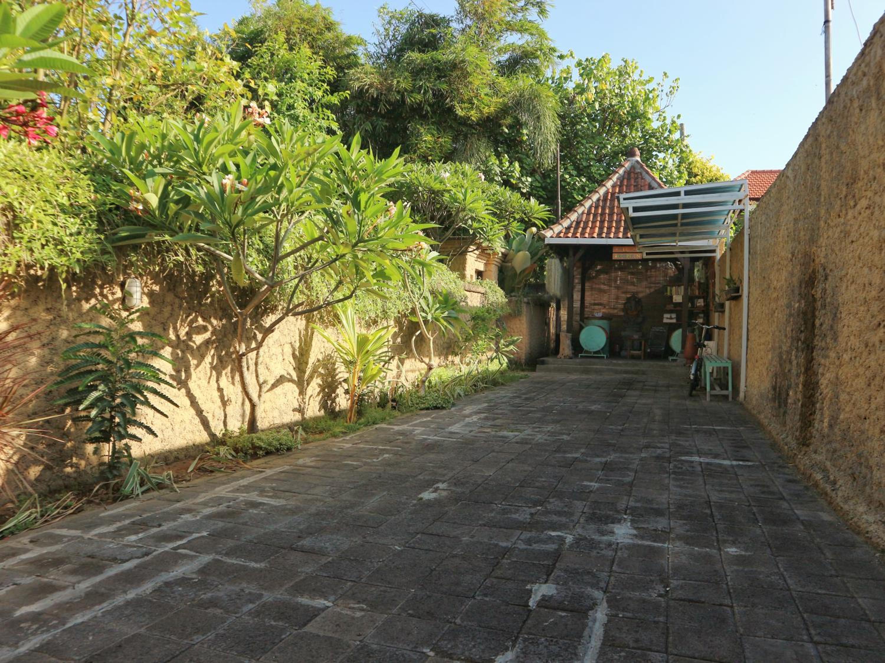 Louto Dmell Villa & Deluxe