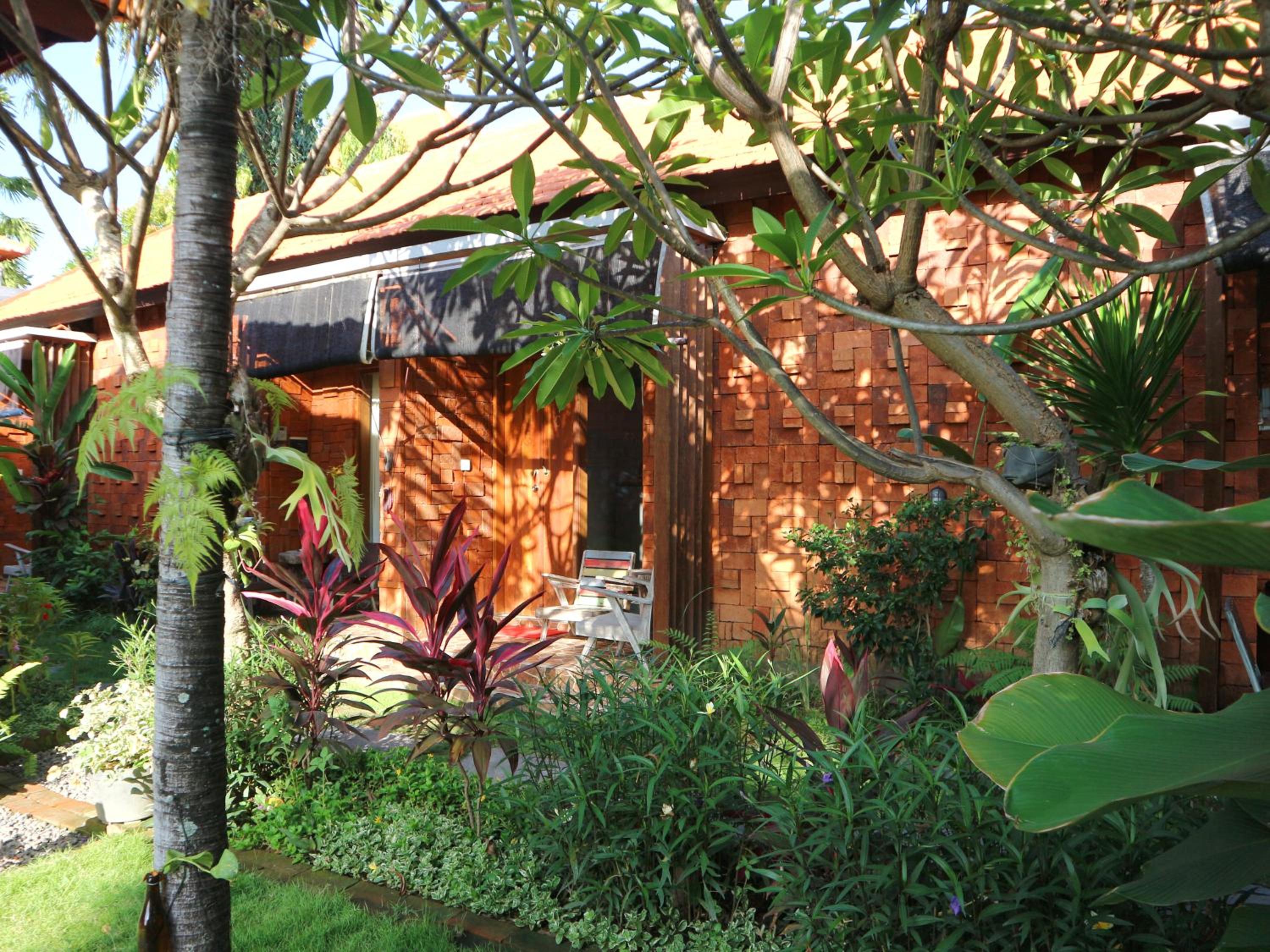 Louto Dmell Villa & Deluxe