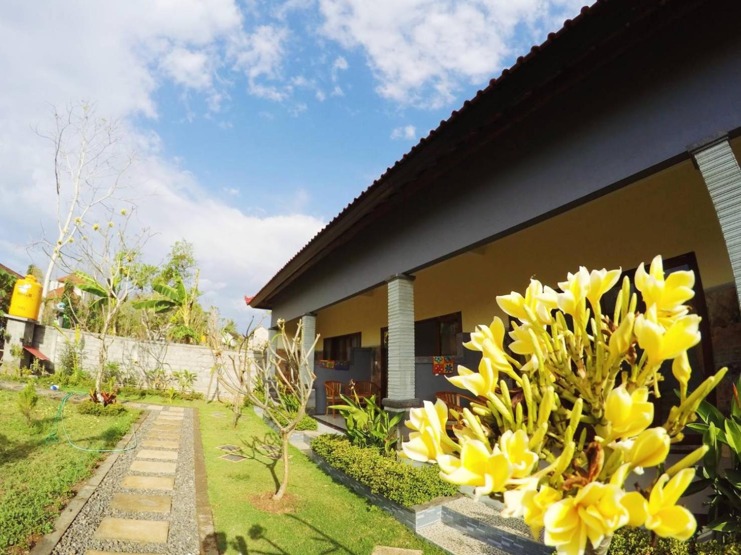 Pandawa Lembongan Homestay view 3