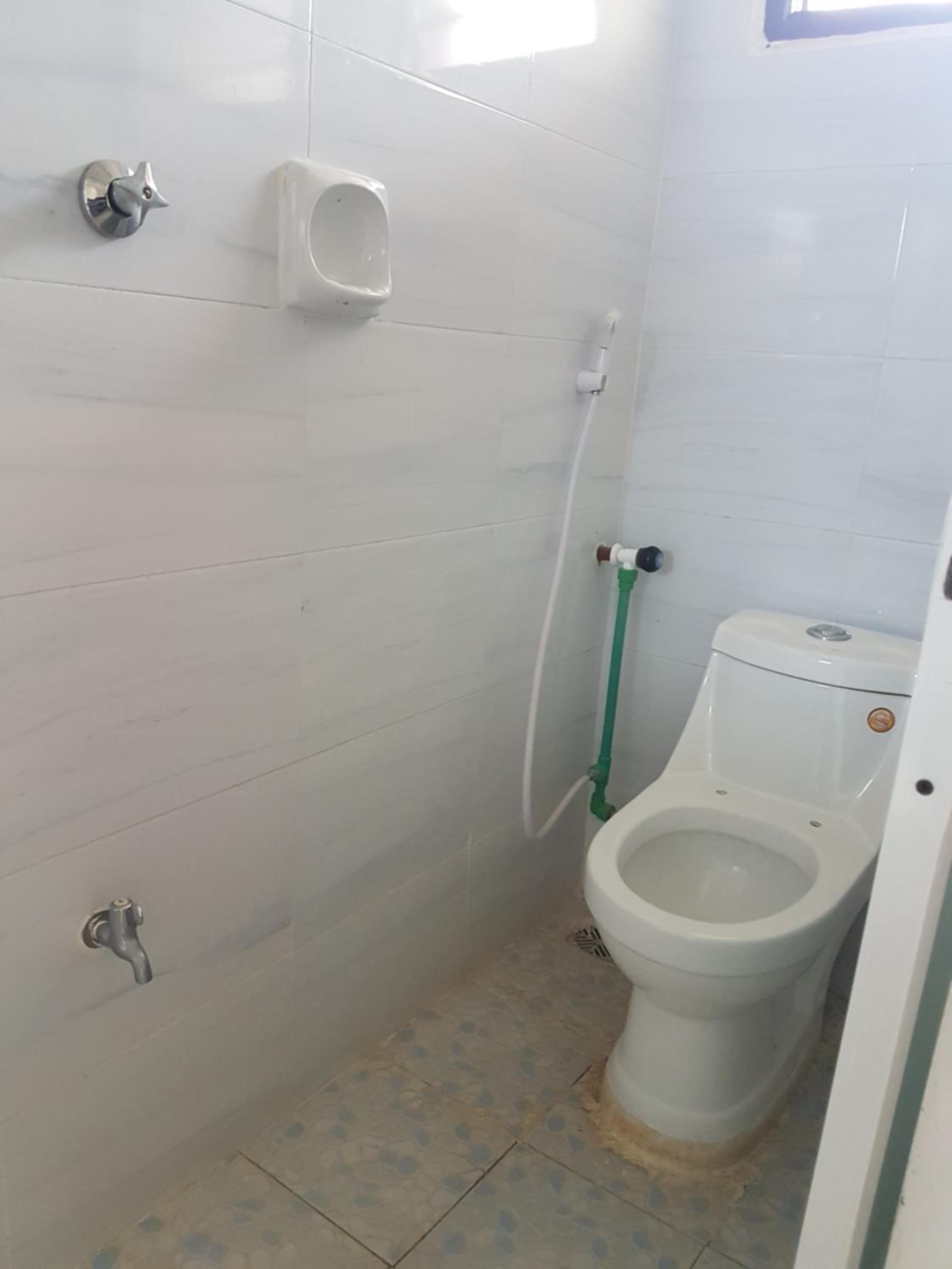 Golden Guest House- Miritini