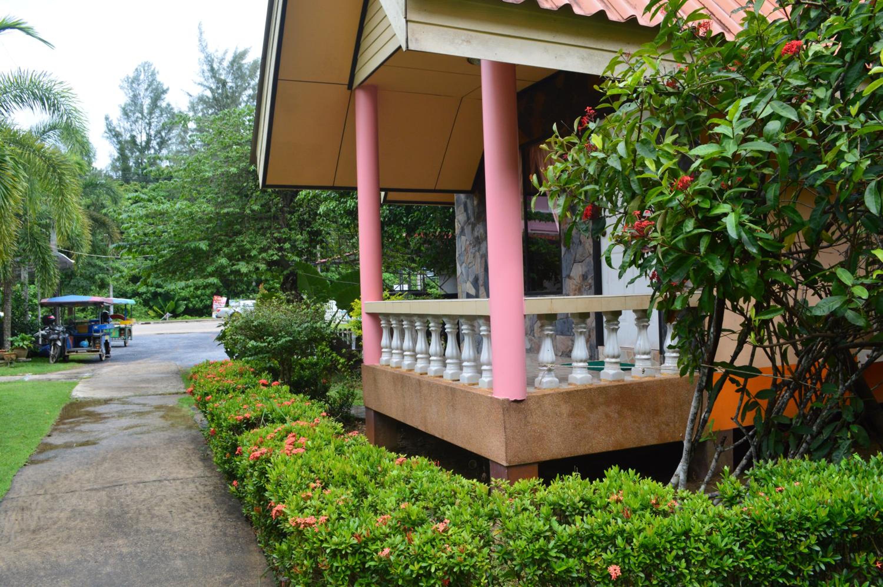 Rim Khao Jungle Resort