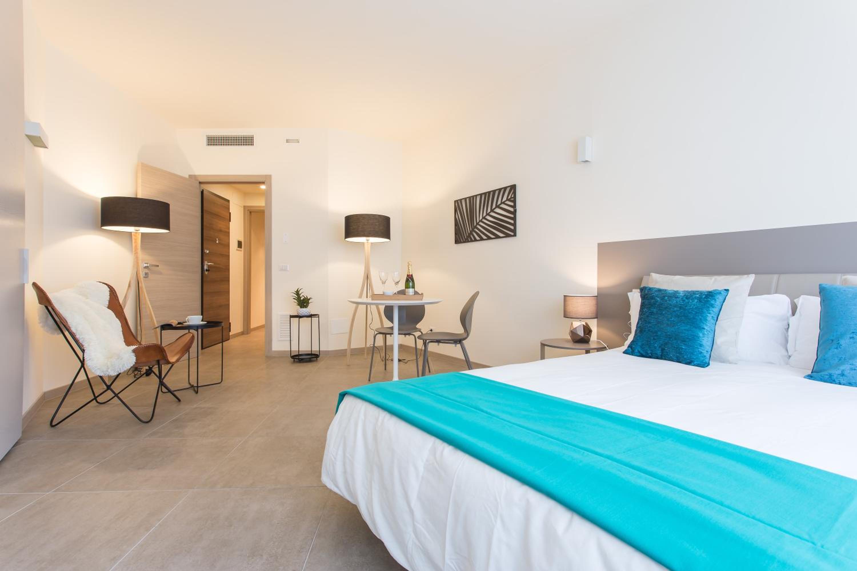 Erïk Langer Pedrocchi Suites