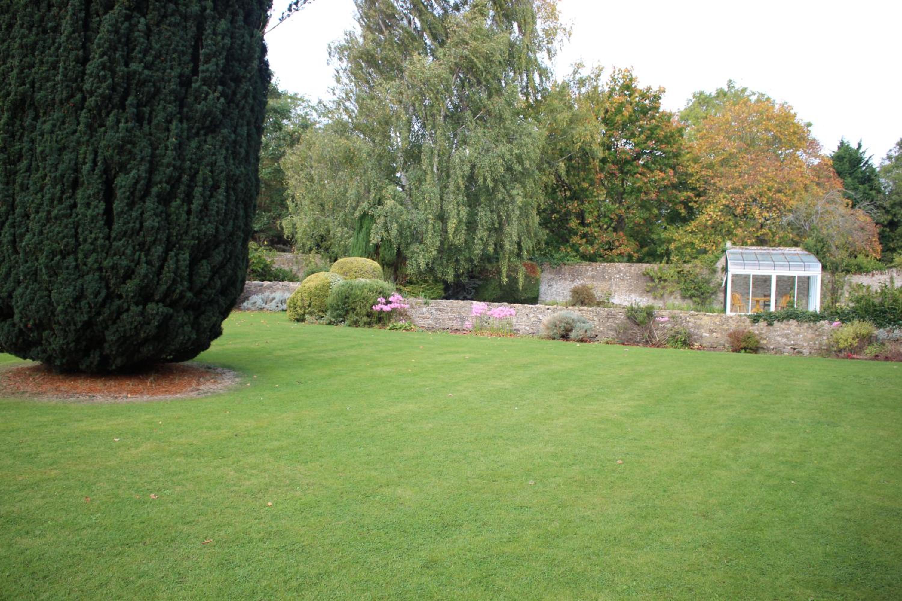 Charney Manor