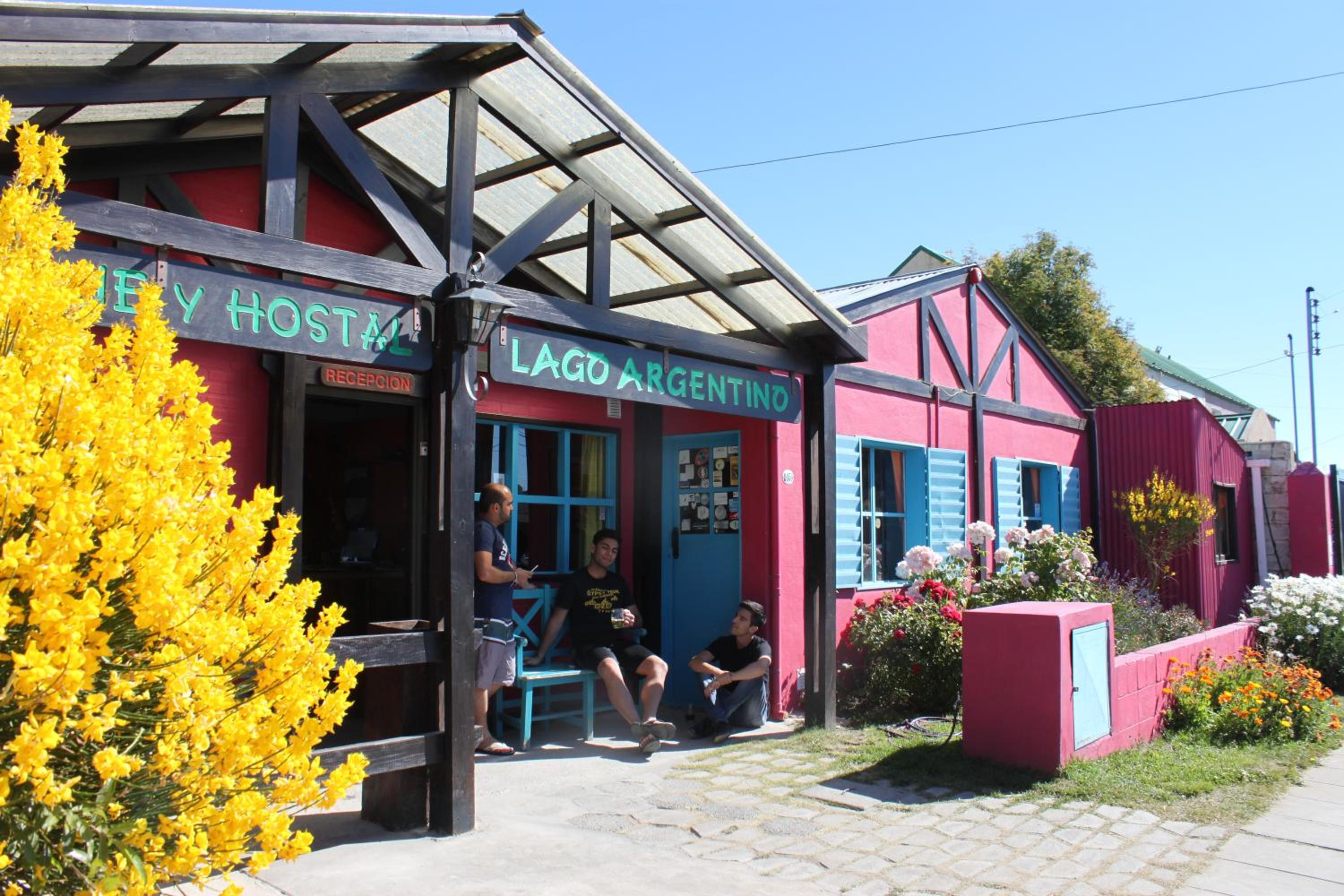 Lago Argentino Hostel