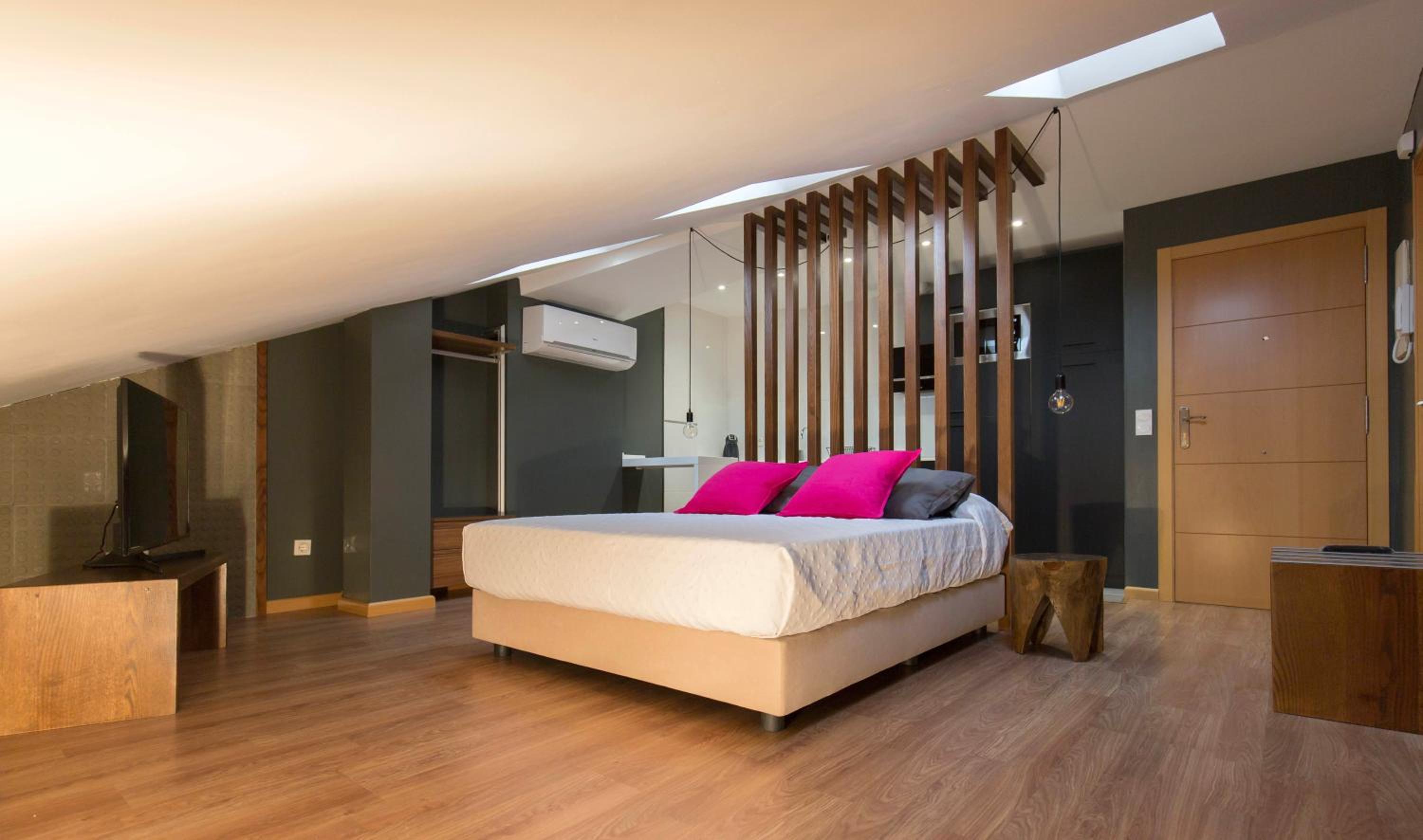 Apartamentos Ele San Justo Plaza