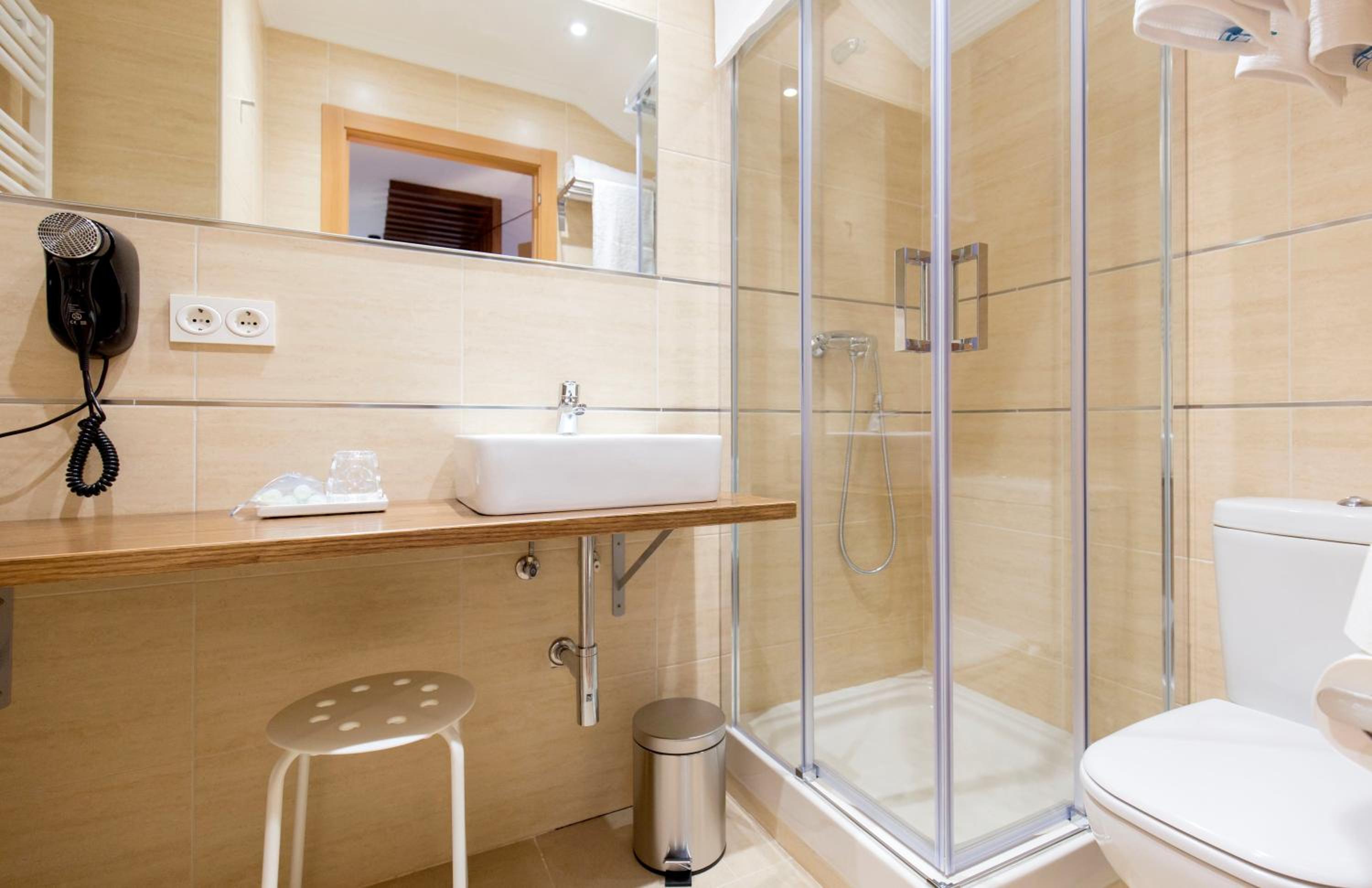 Apartamentos Ele San Justo Plaza
