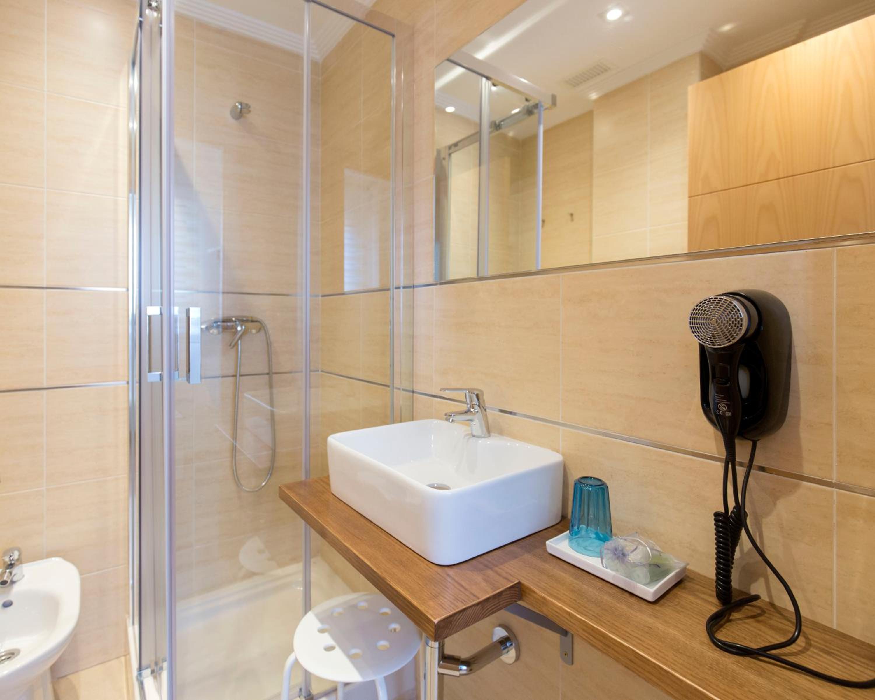 Apartamentos Ele San Justo Plaza