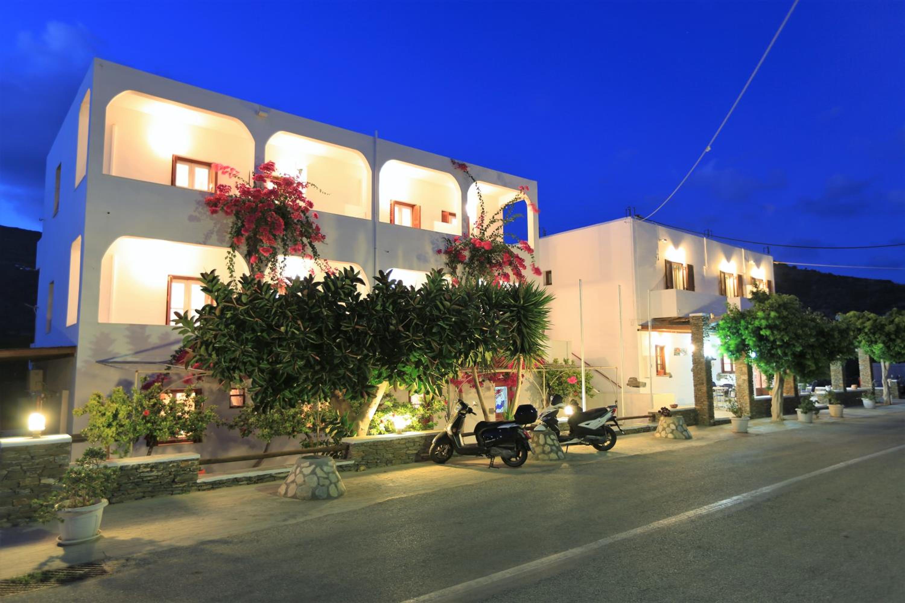 Hotel Sifnos Hotel Benaki - Image 1