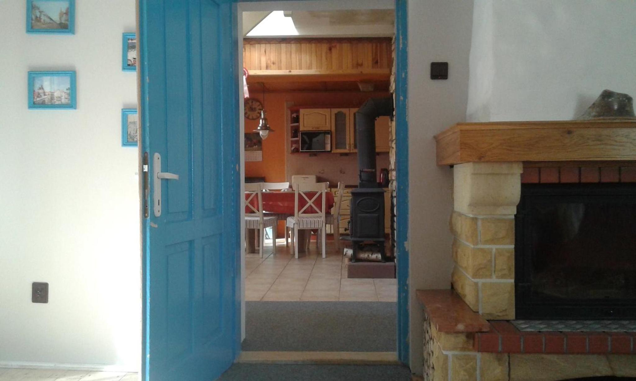 Photo 33