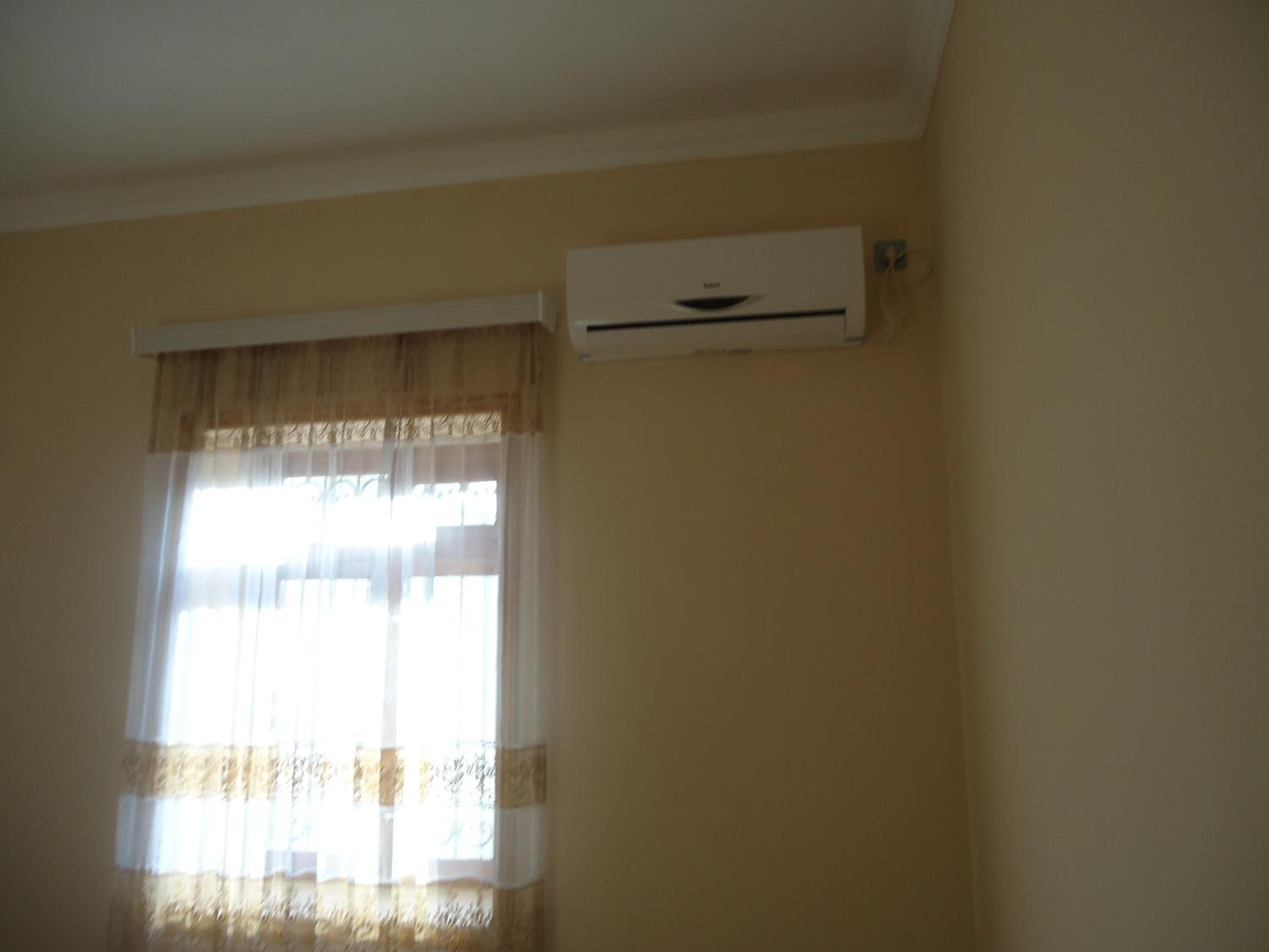 Photo 51