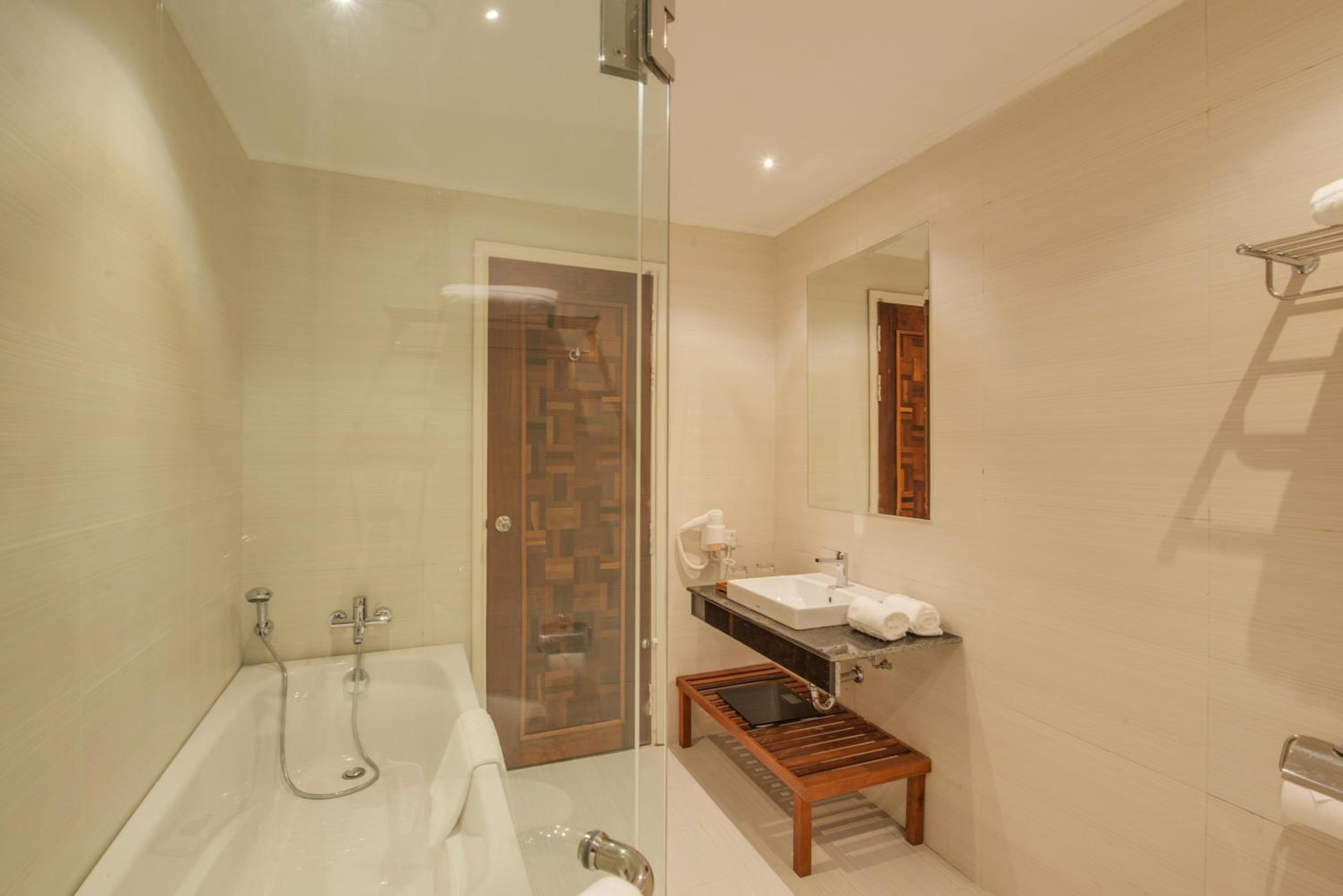 Sokha Palace Siem Reap Hotel