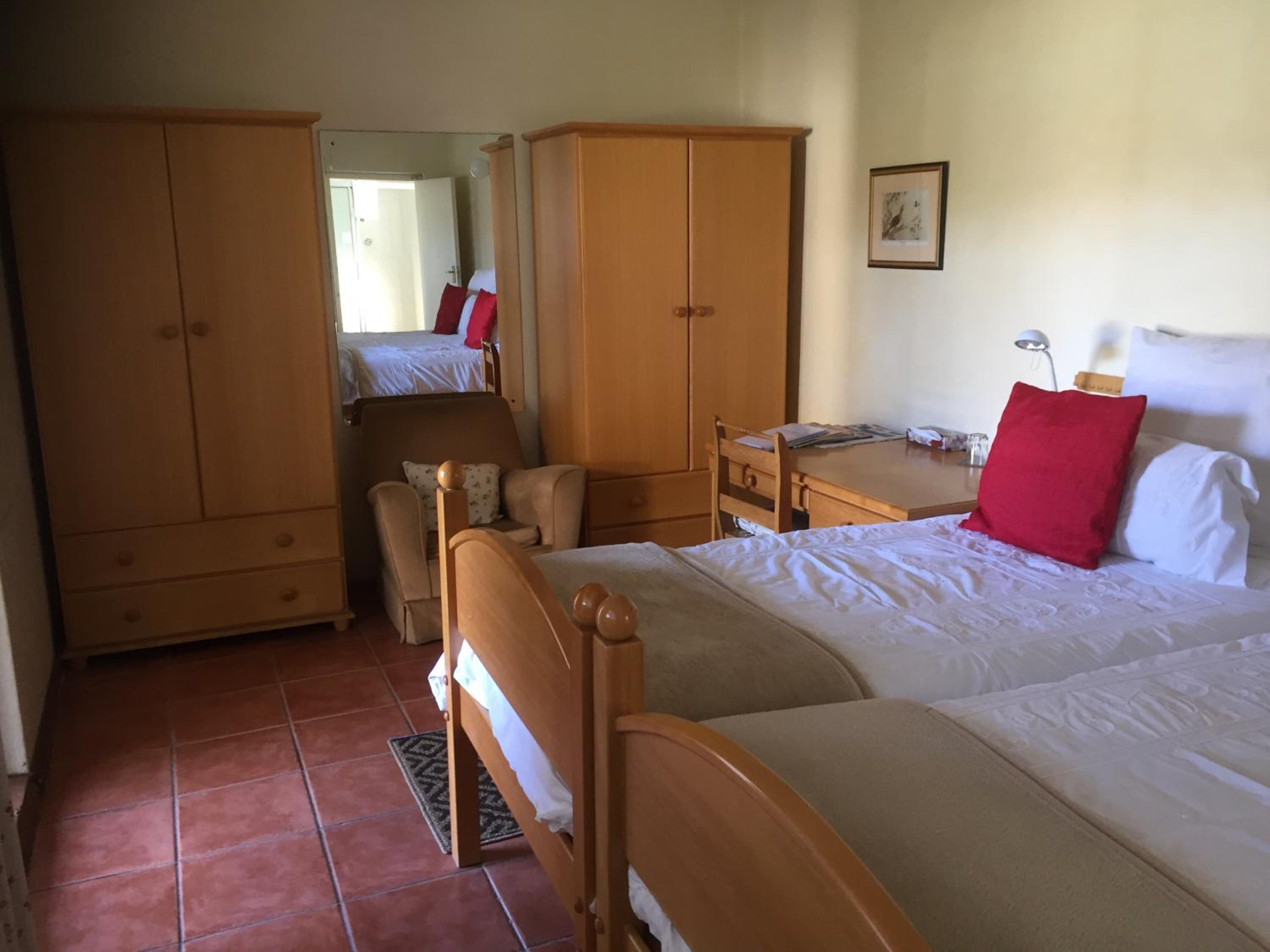 Howards End Manor B&B