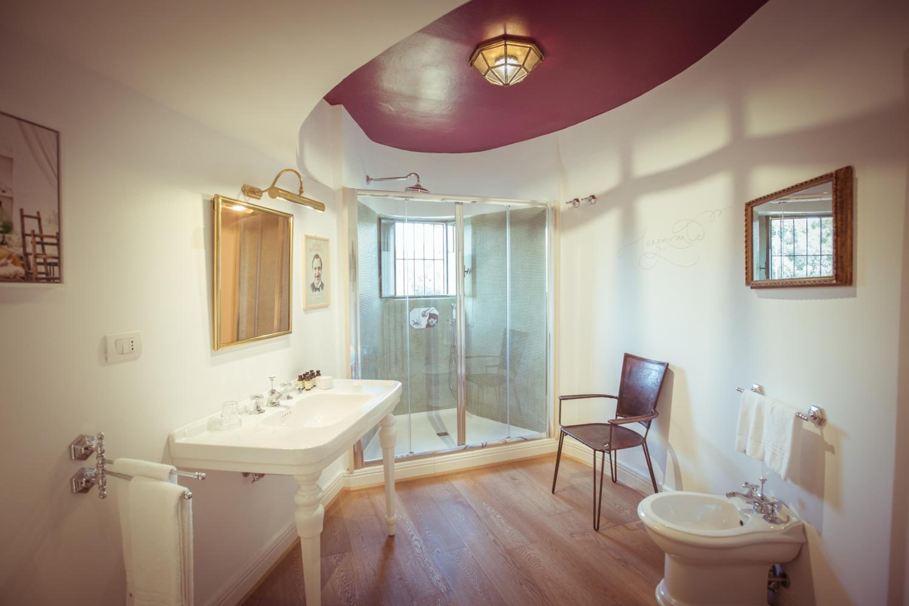 AdAstra Suites