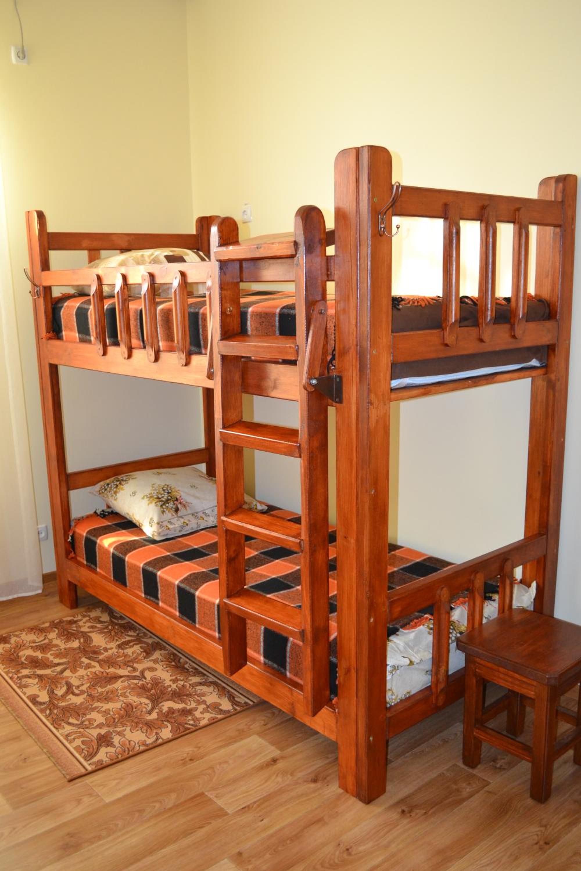 Photo 8
