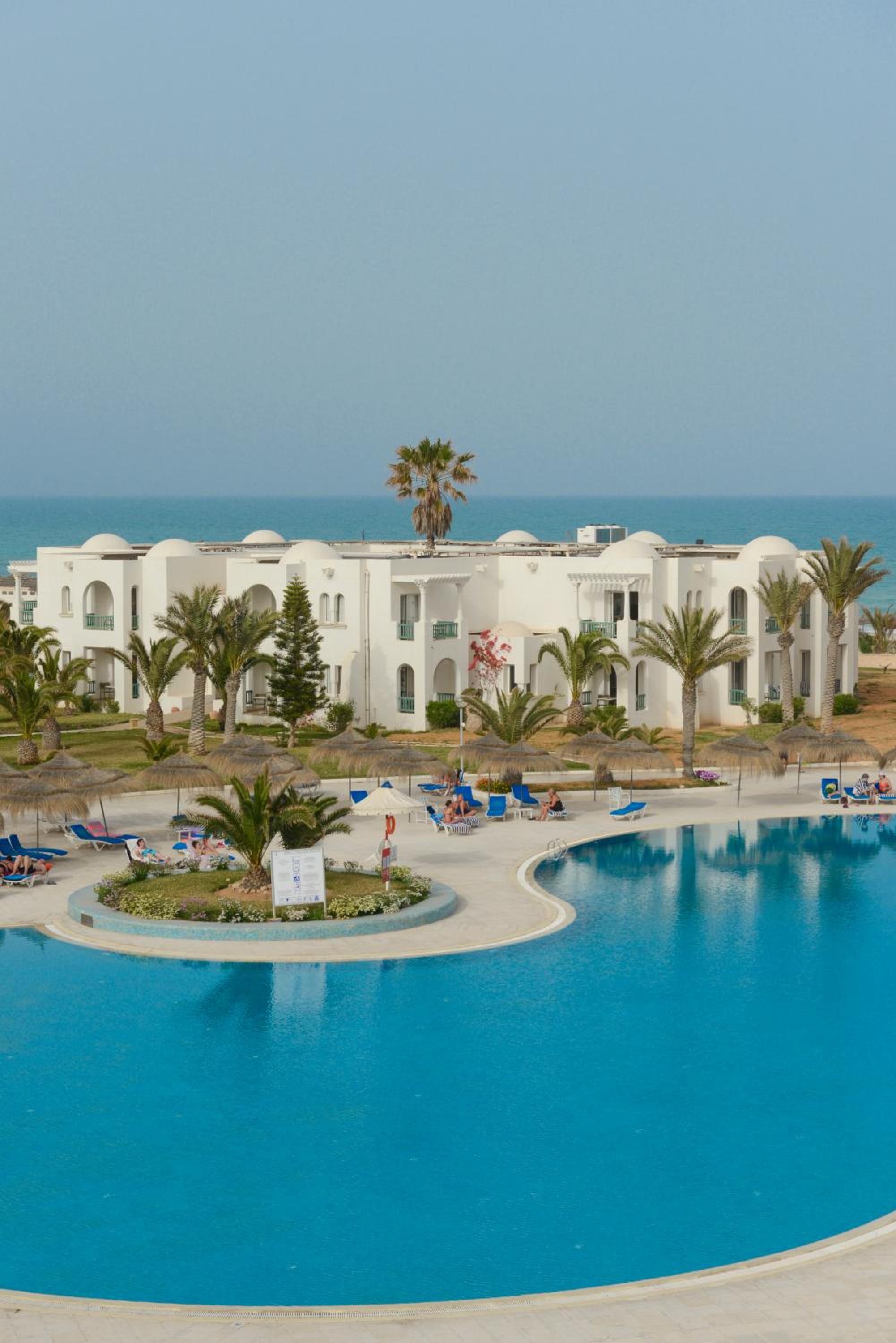 Midoun Vacations - Vincci Helios Beach - Property Image 5