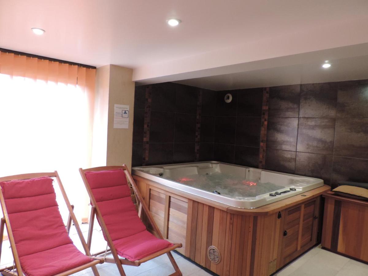 Jacuzzi