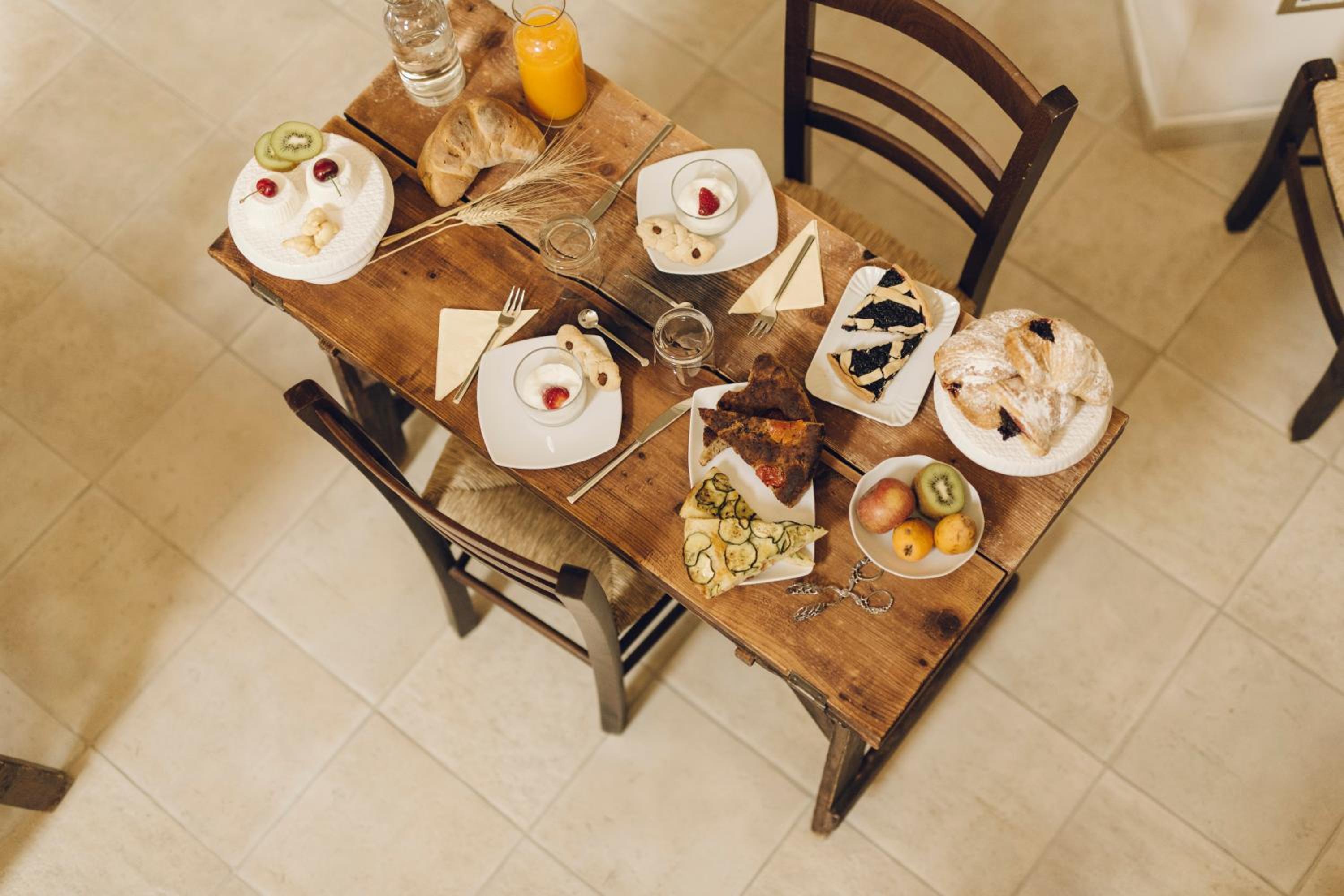 Casastella en Matera — dining