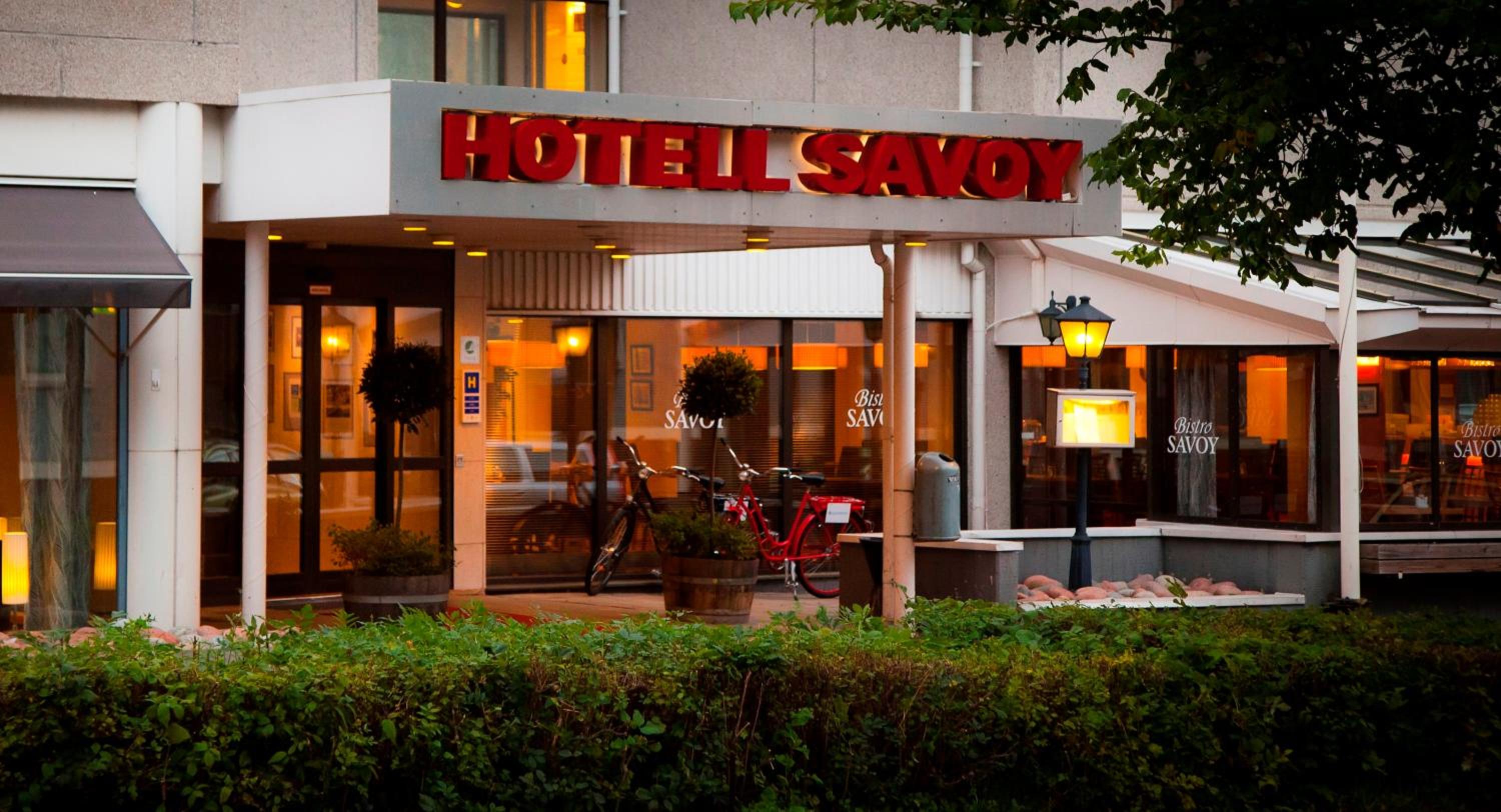 Hotel Savoy - Image 1