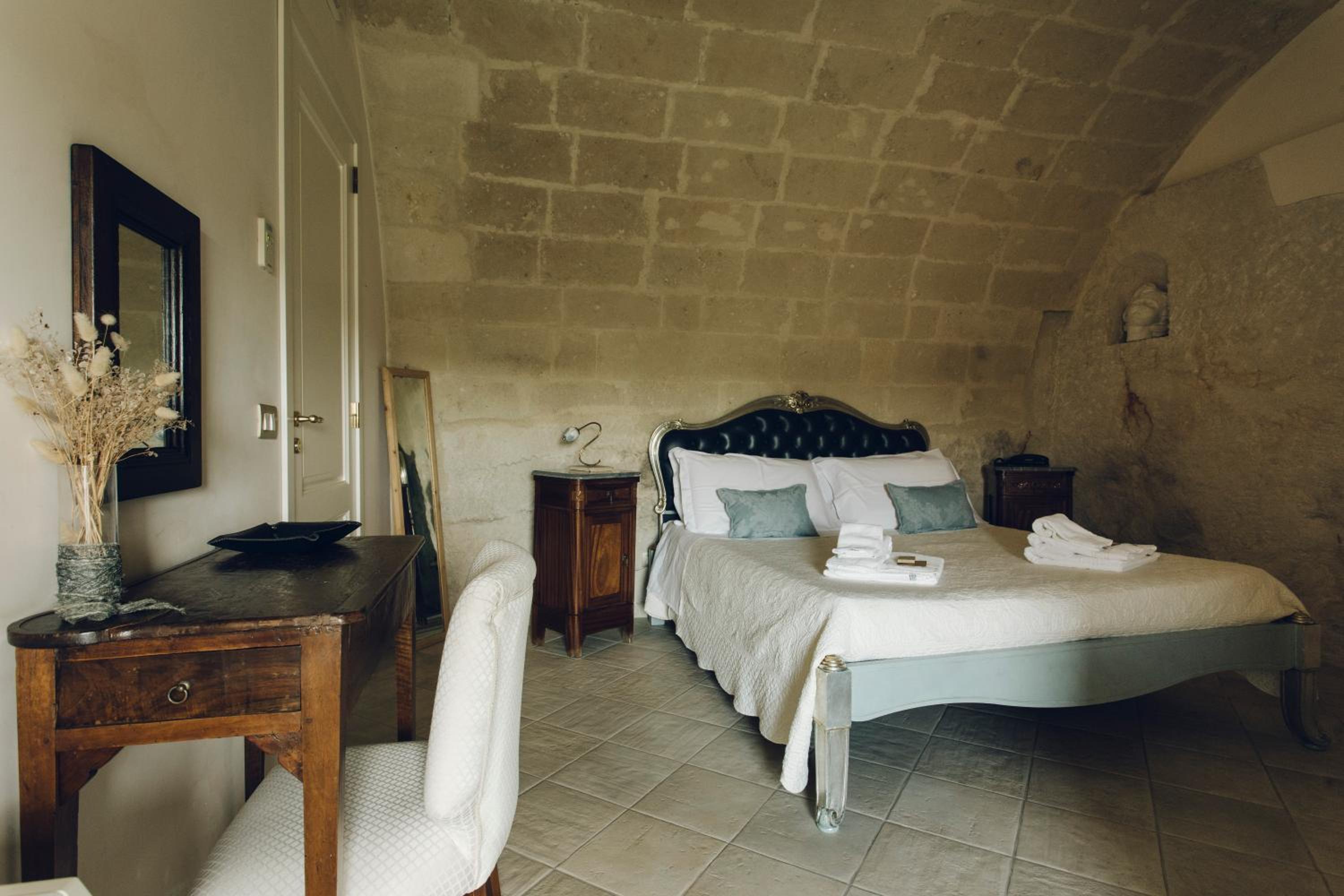 Casastella en Matera — hotel room