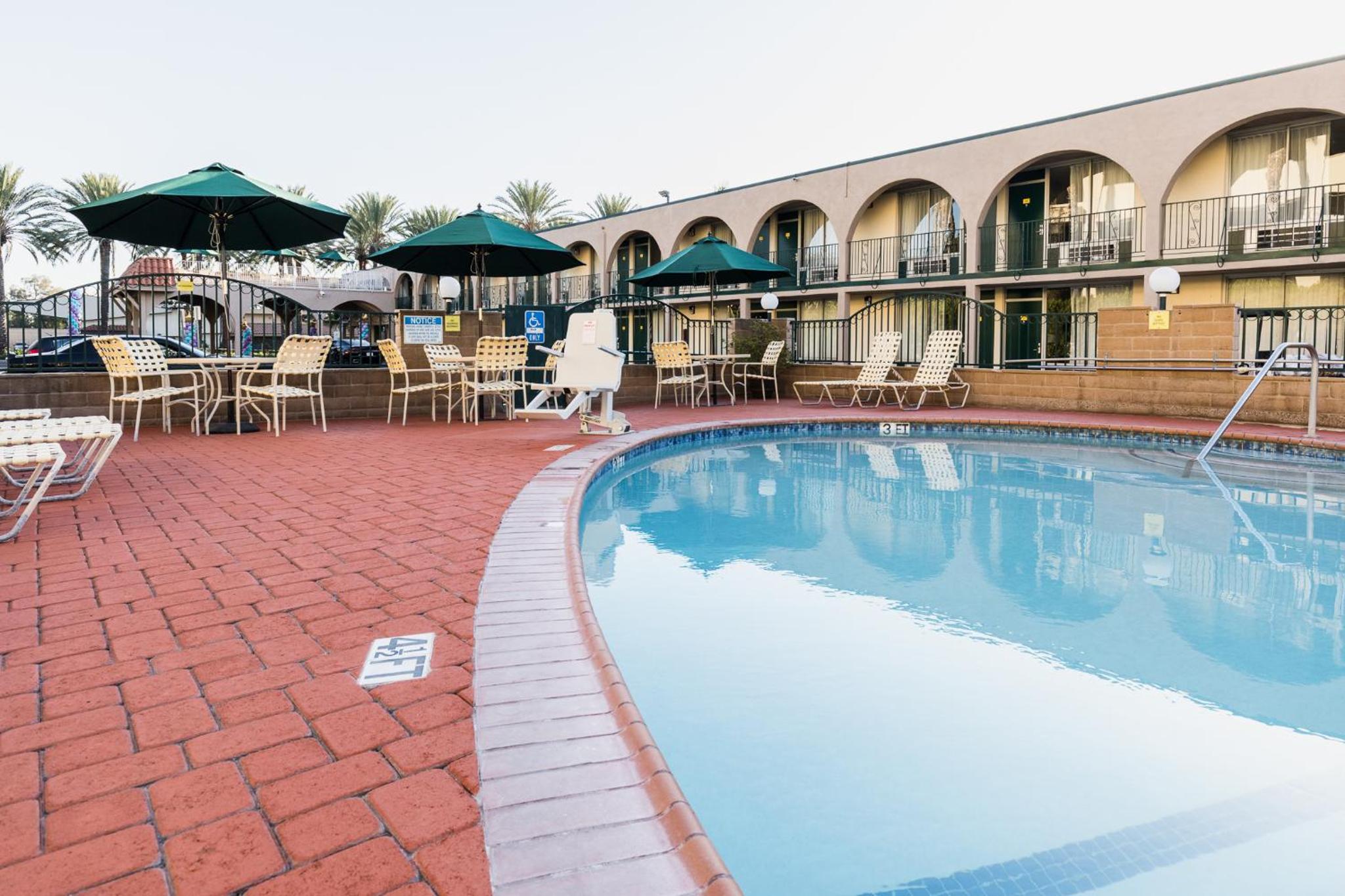 Orange County/Anaheim Vacations - Kings Inn Anaheim at The Park Convention Center - Property Image 43