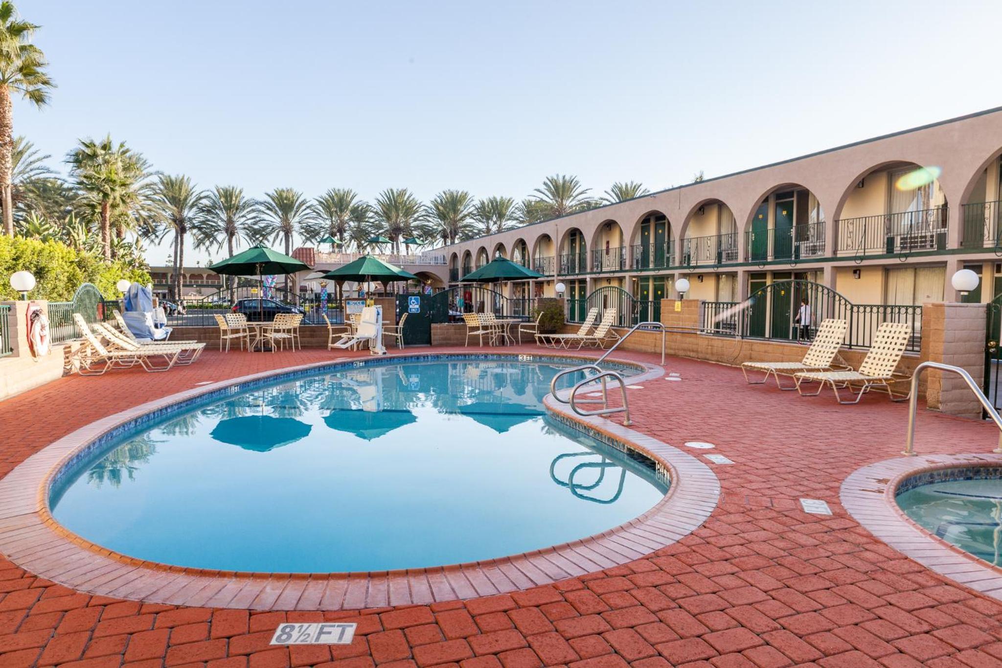 Orange County/Anaheim Vacations - Kings Inn Anaheim at The Park Convention Center - Property Image 34