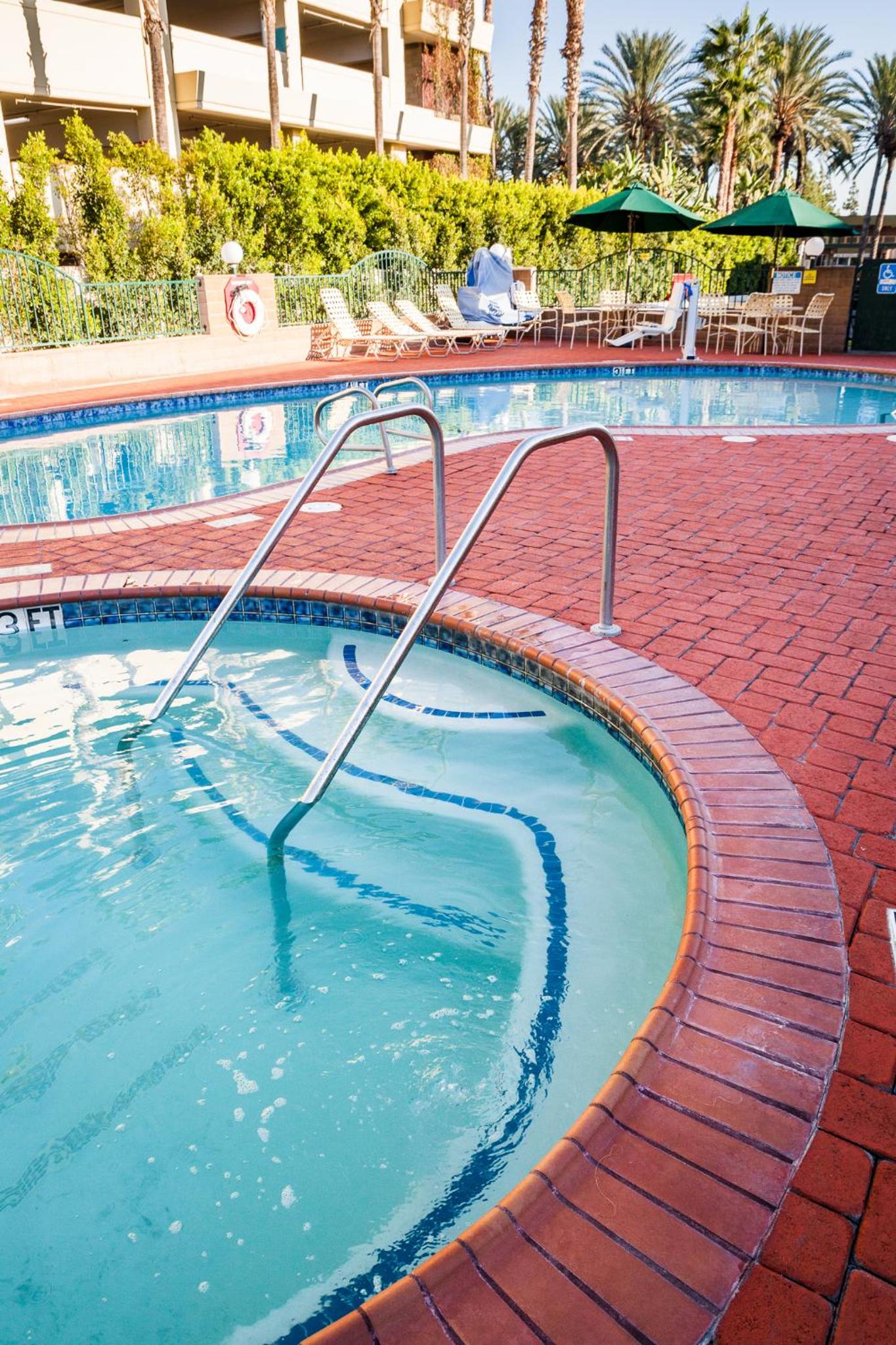 Orange County/Anaheim Vacations - Kings Inn Anaheim at The Park Convention Center - Property Image 13