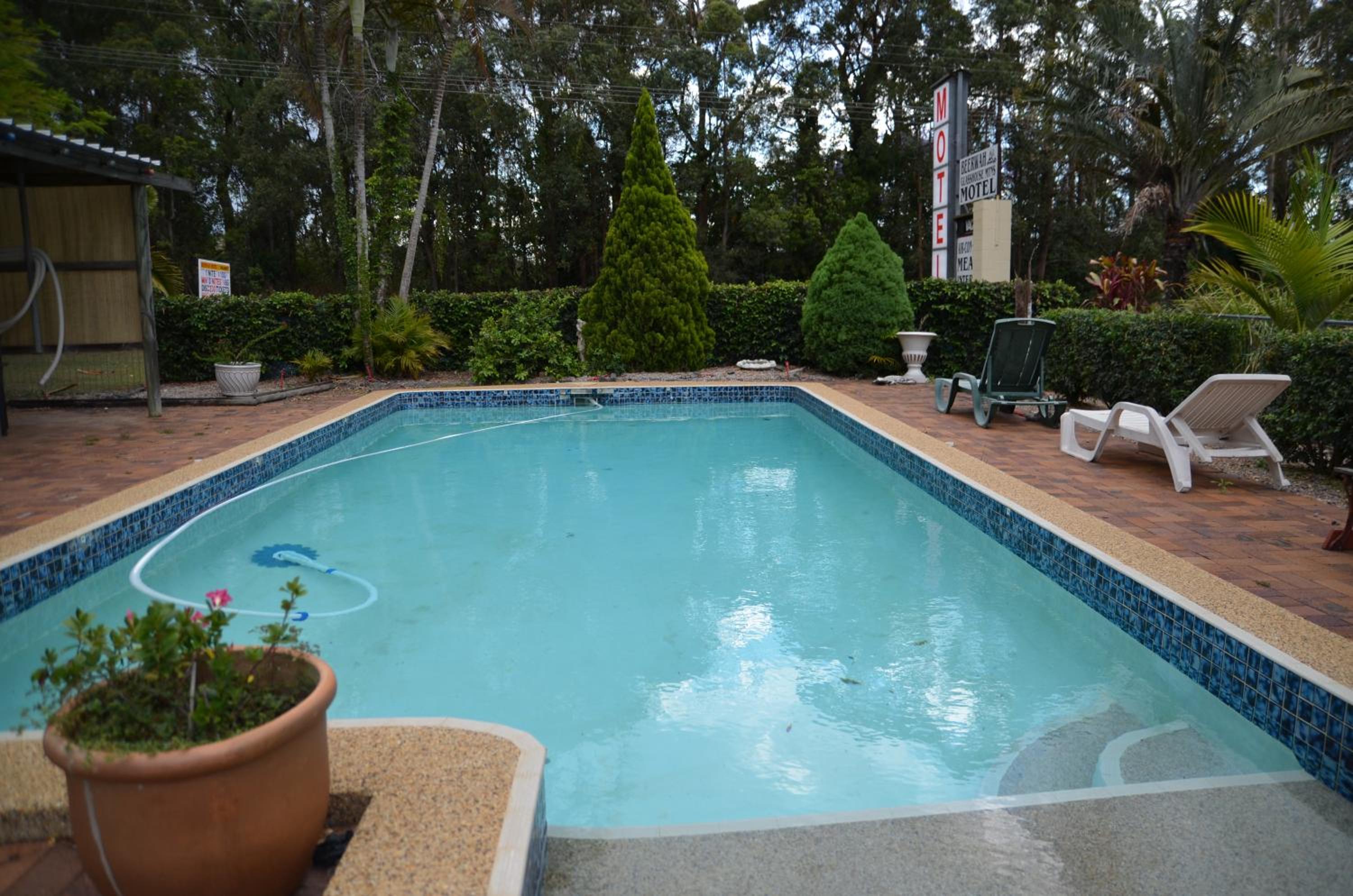 Beerwah Glasshouse Motel