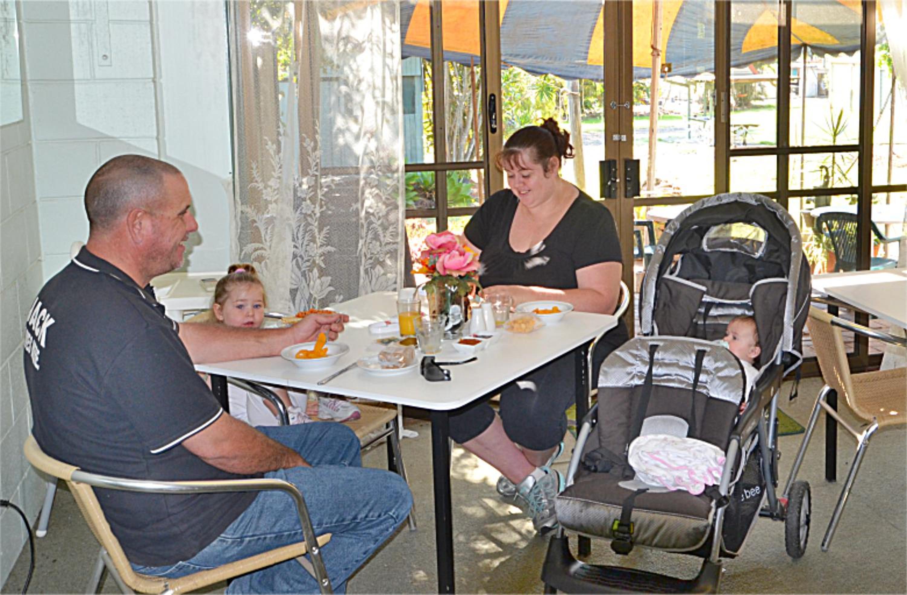 Beerwah Glasshouse Motel