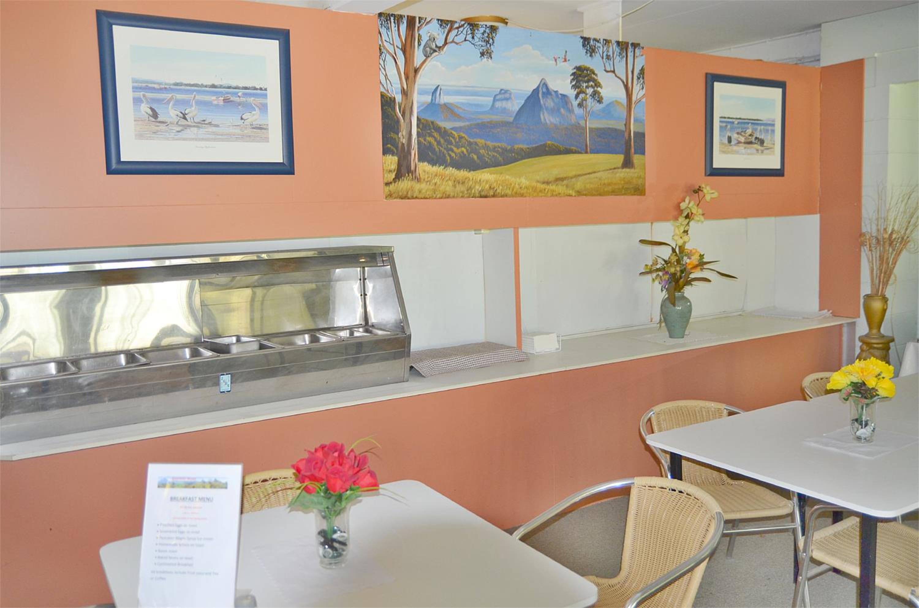 Beerwah Glasshouse Motel