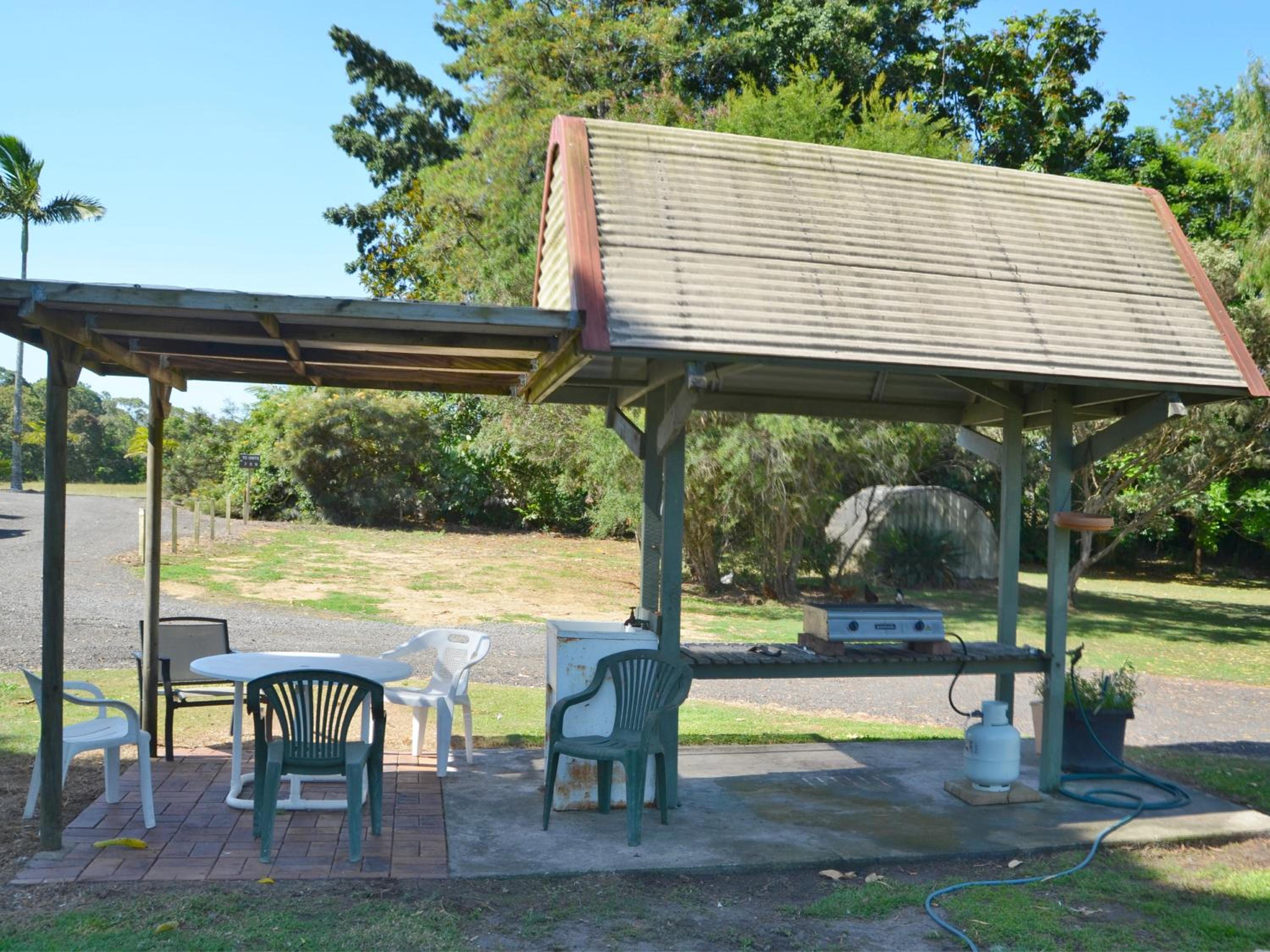 Beerwah Glasshouse Motel