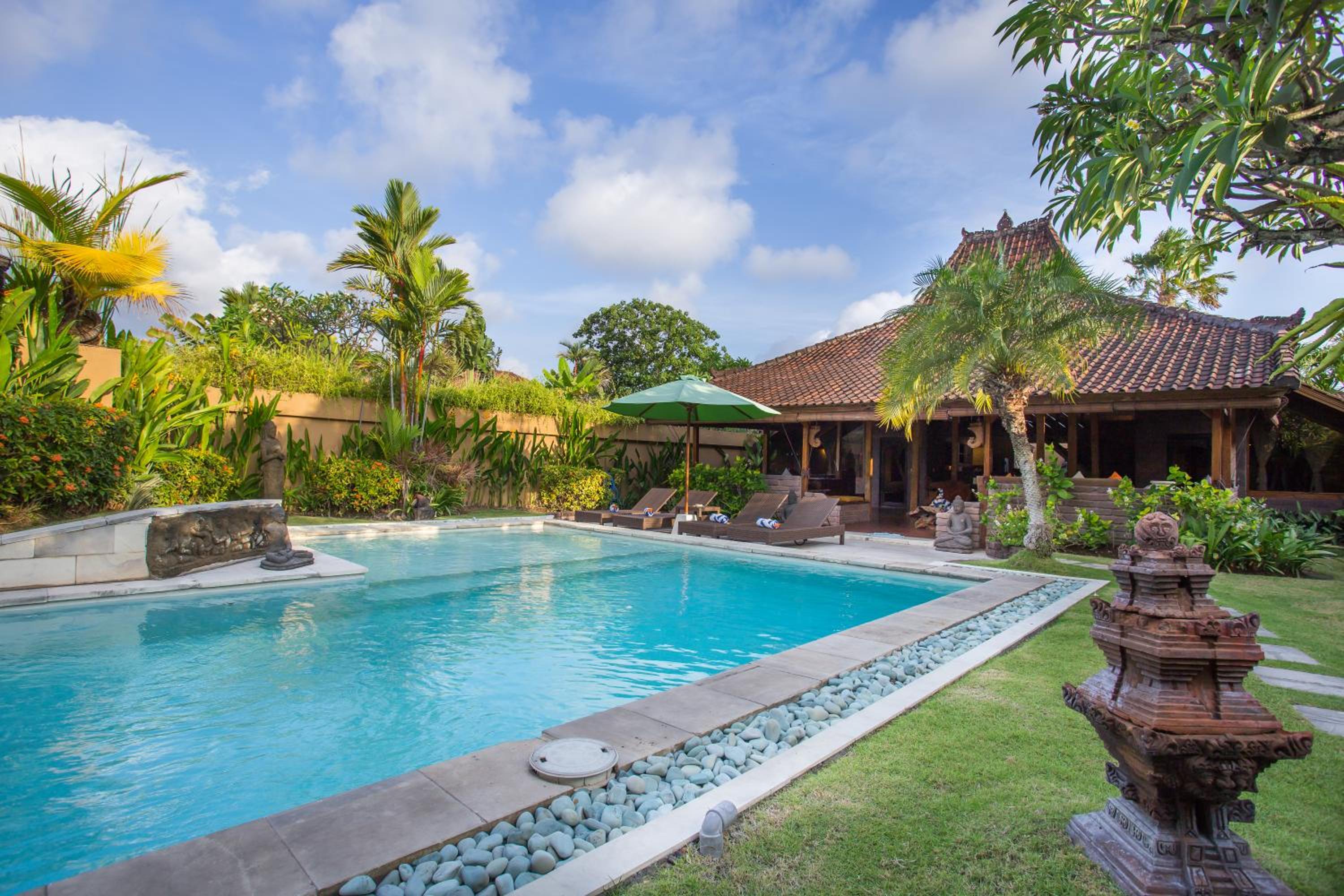 Bali Dyana Villas