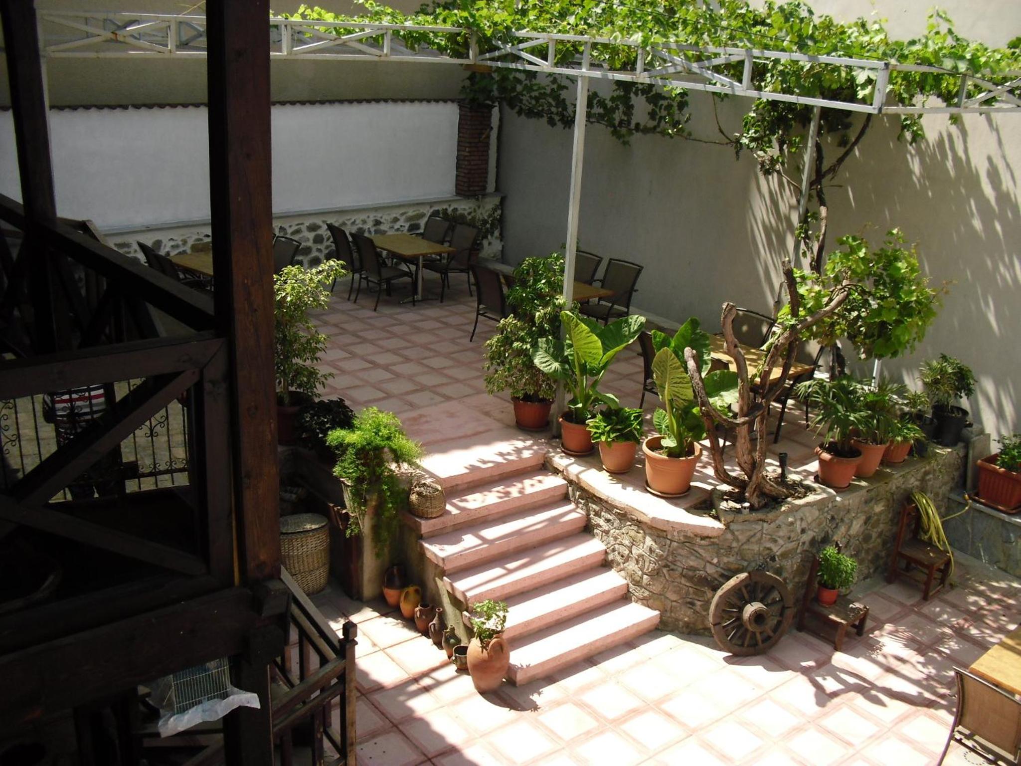 Guest House Bujtina Leon
