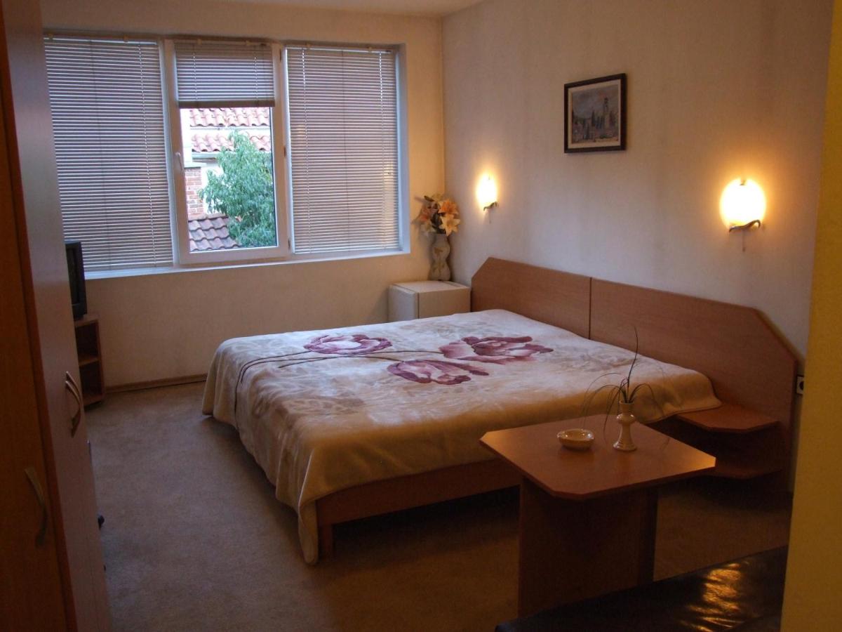 Guest House Zlatev