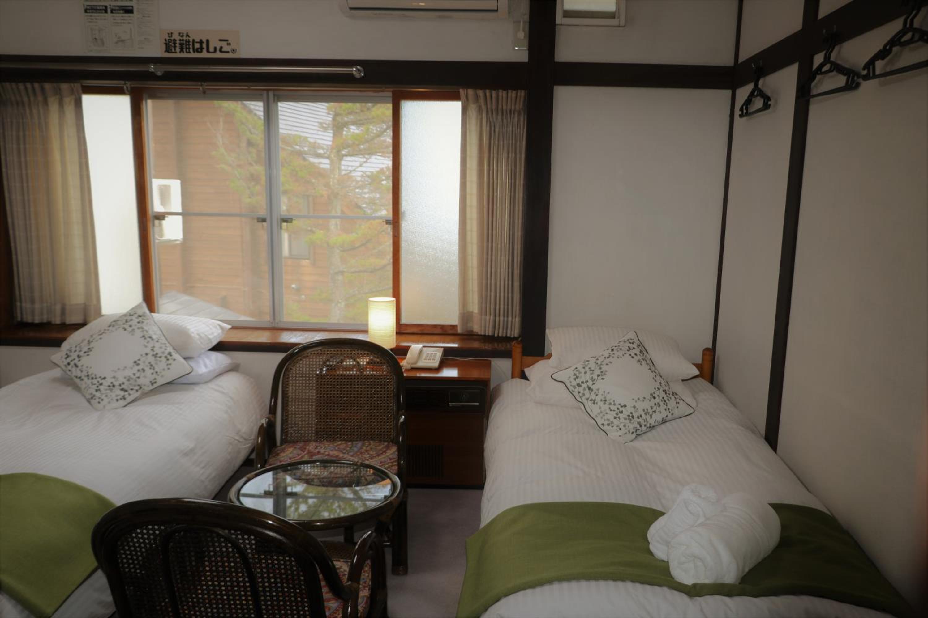 White Silver Hakuba
