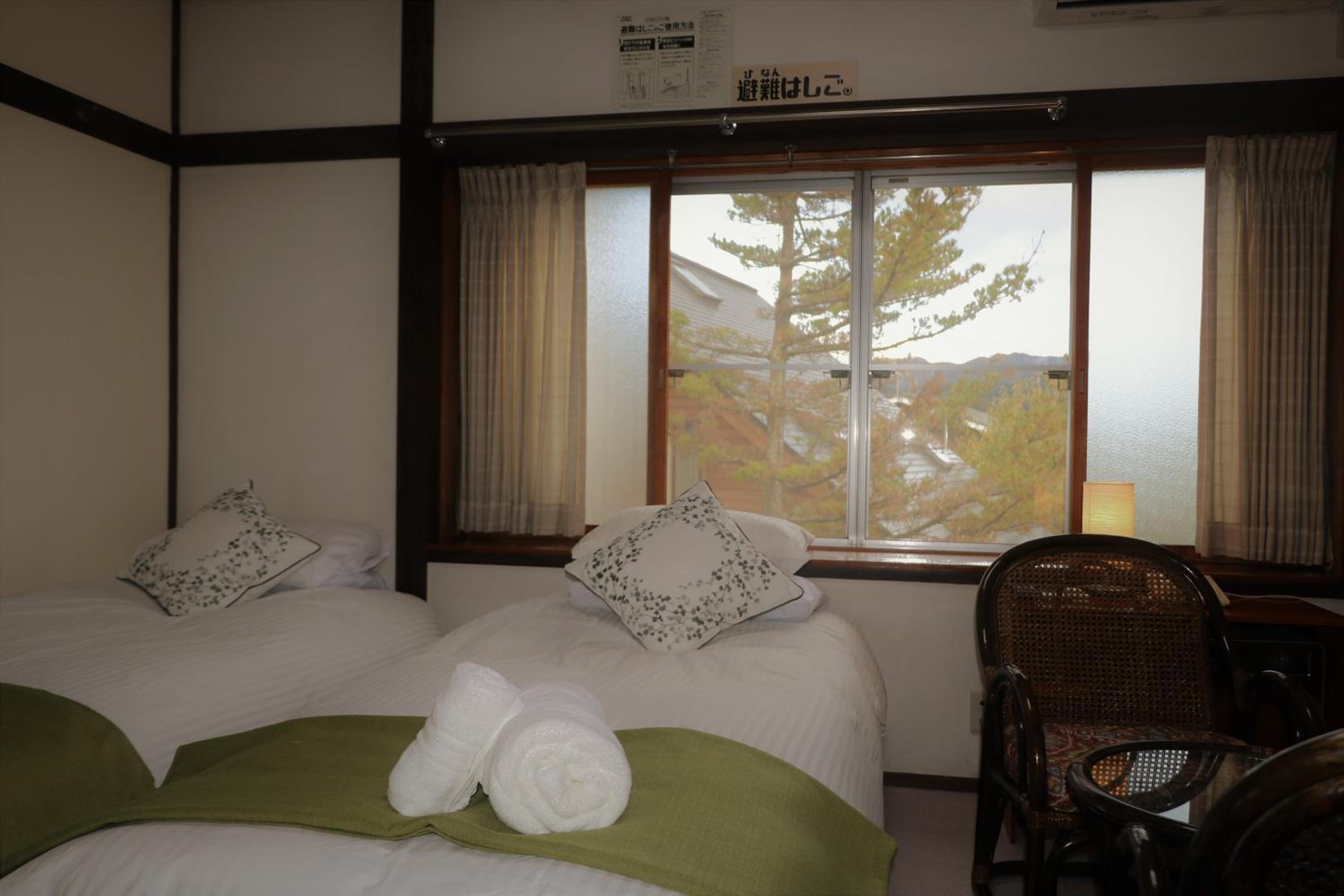 White Silver Hakuba