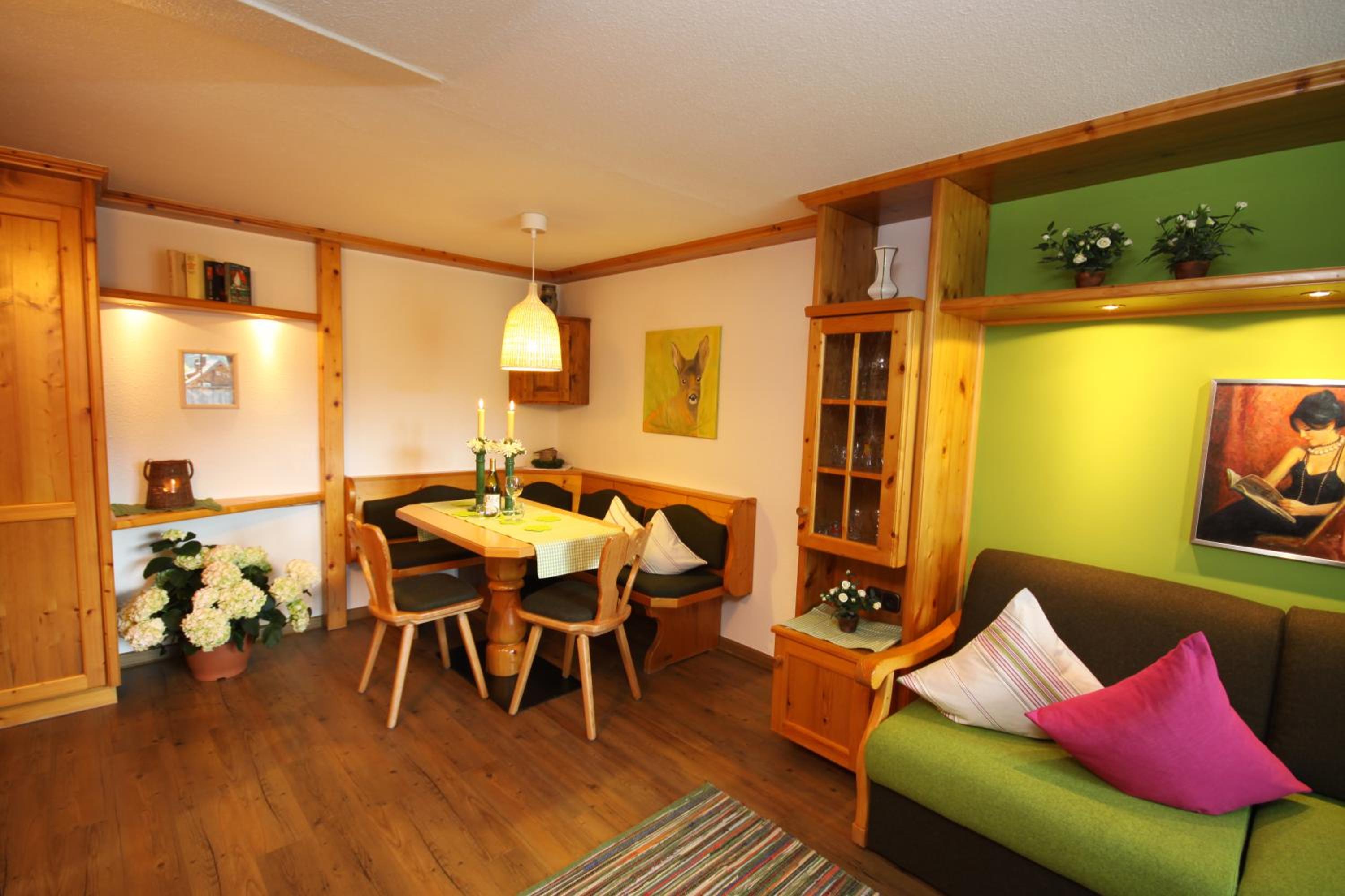 HAUS Susanne - TOP-Ferienwohnungen - SOMMER-Bergbahn inklusive